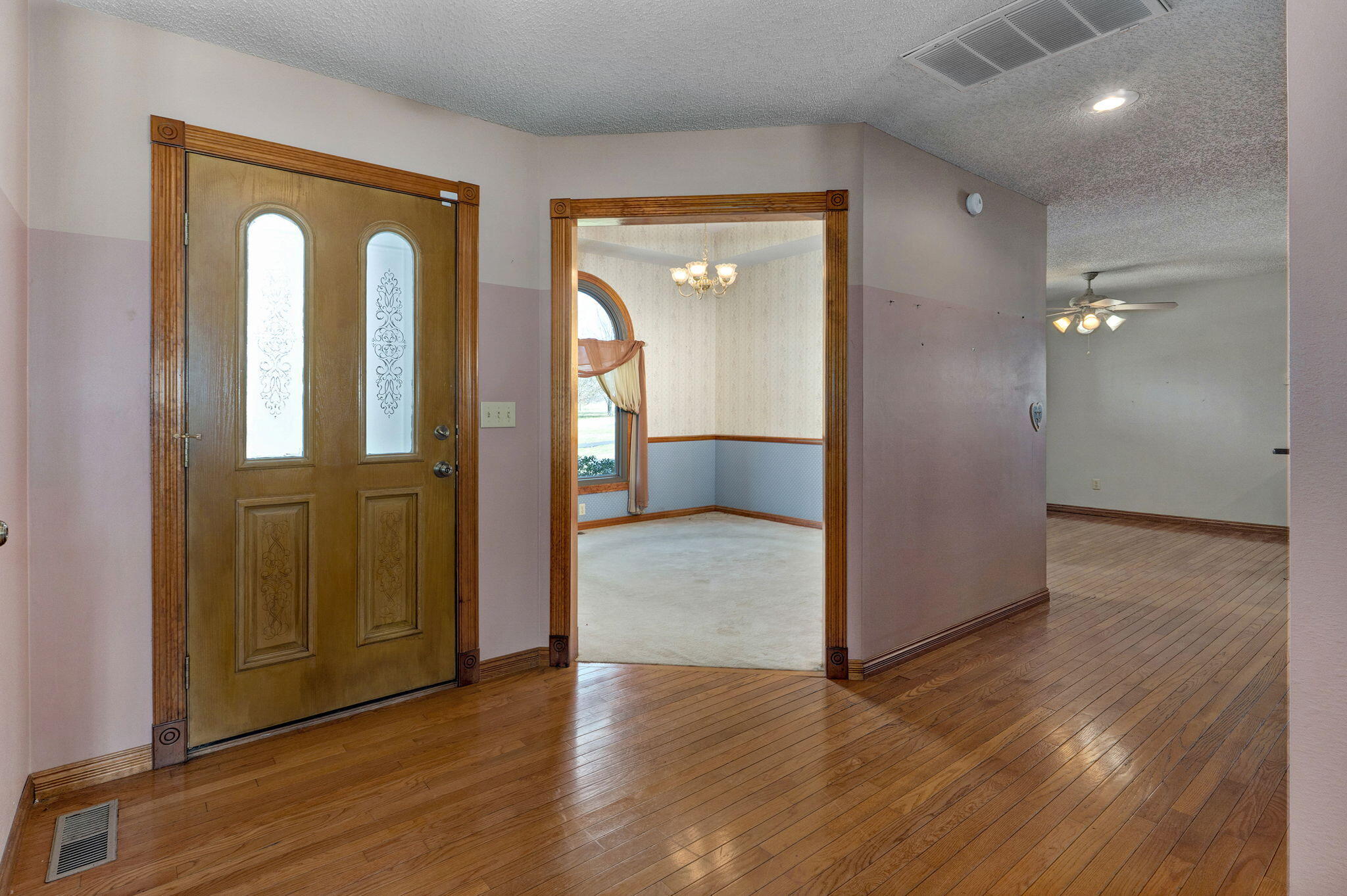 1476 East Peartree Drive Property Photo 6