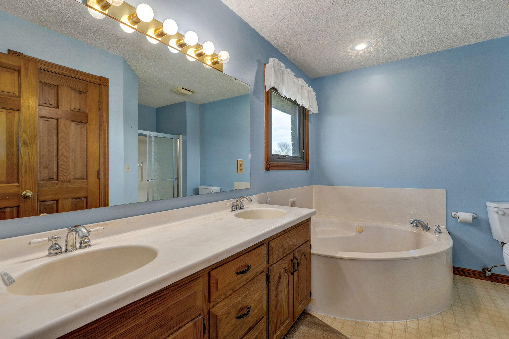 1476 East Peartree Drive Property Photo 23