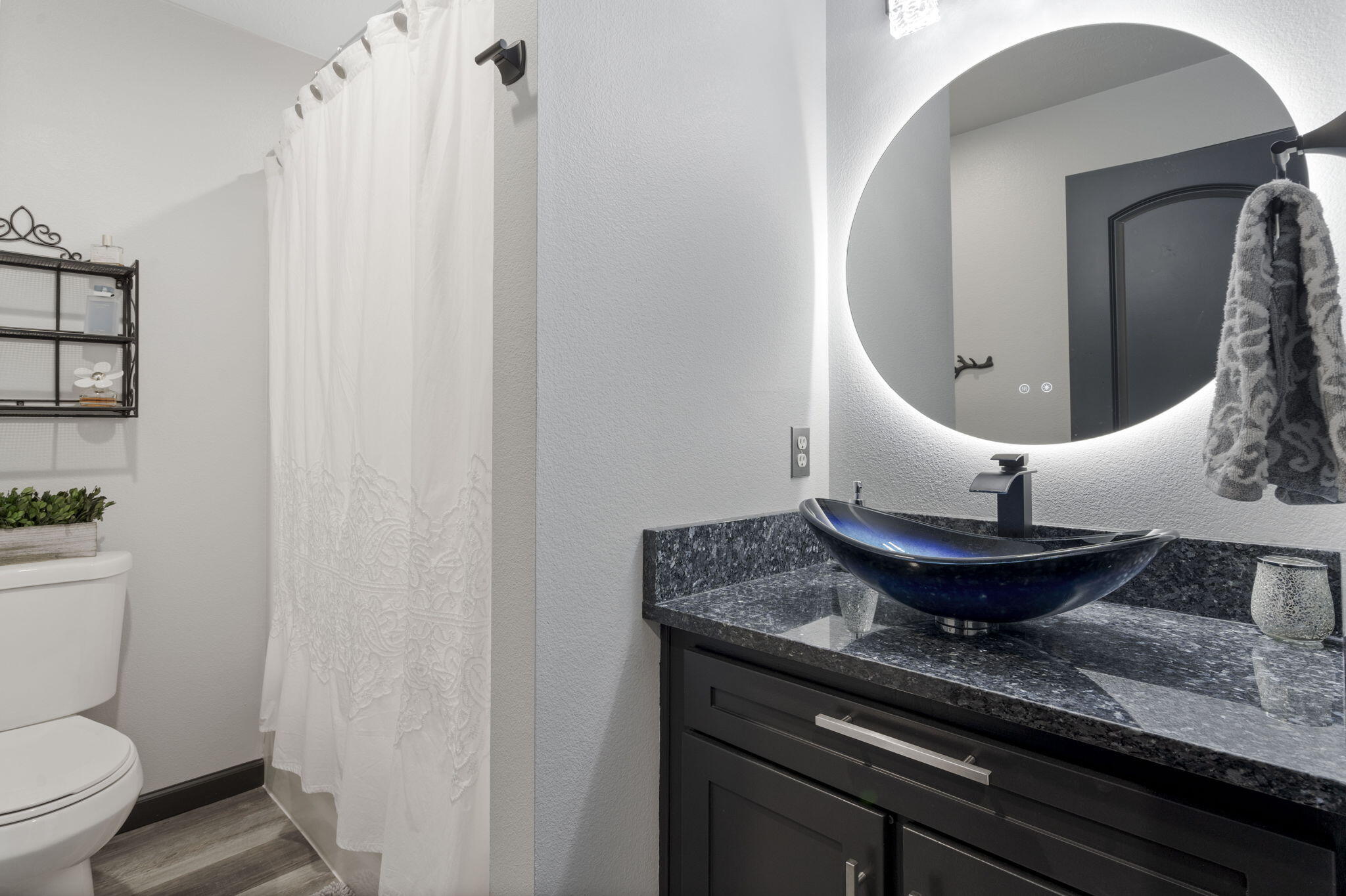 2915 Vineyards Parkway 6 Property Photo 20