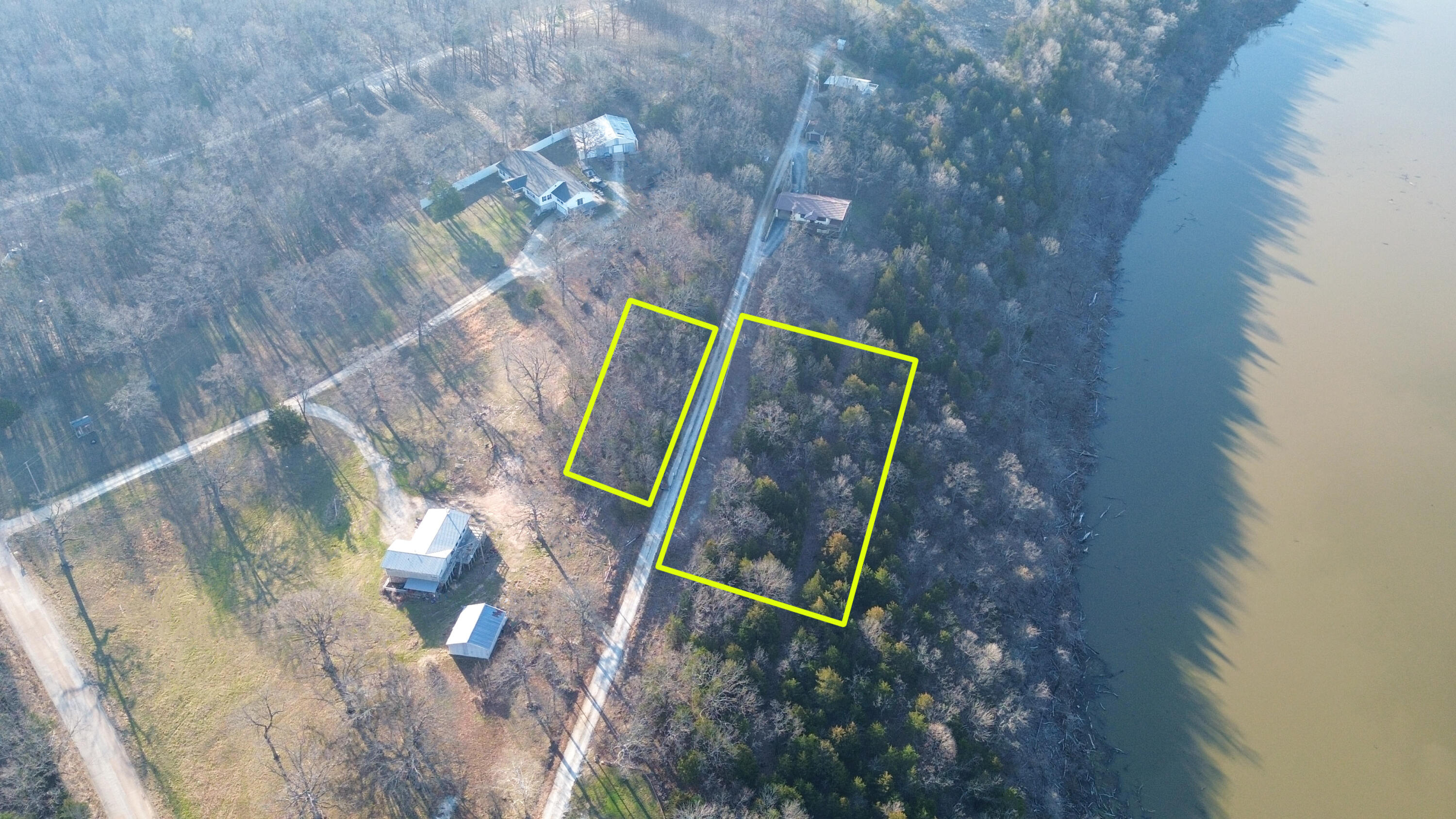000 Tulip Place Property Photo 2