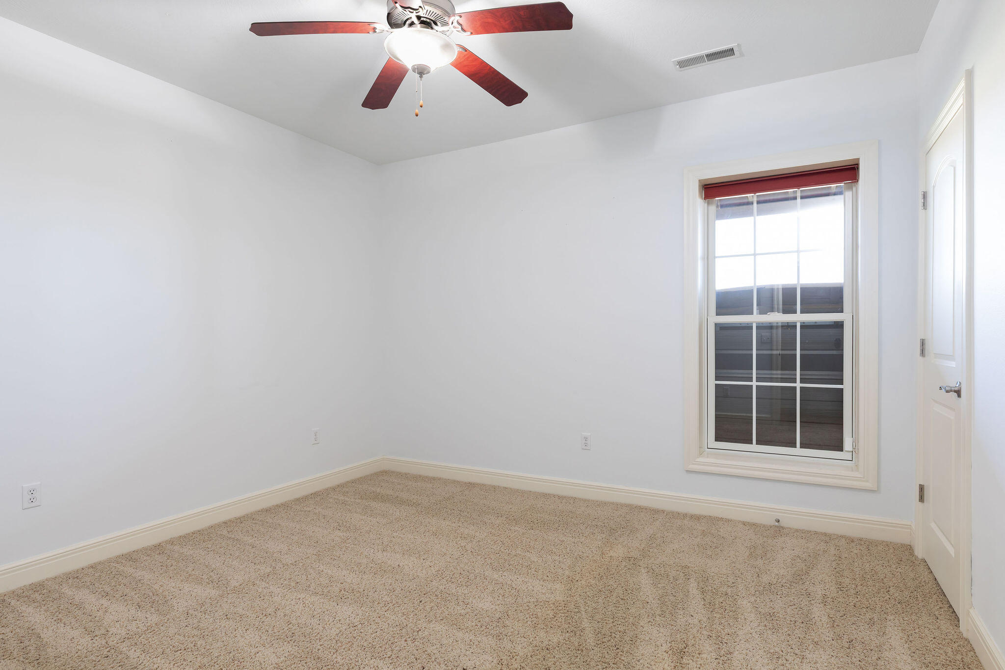 185 Stoney Pointe Drive Property Photo 26
