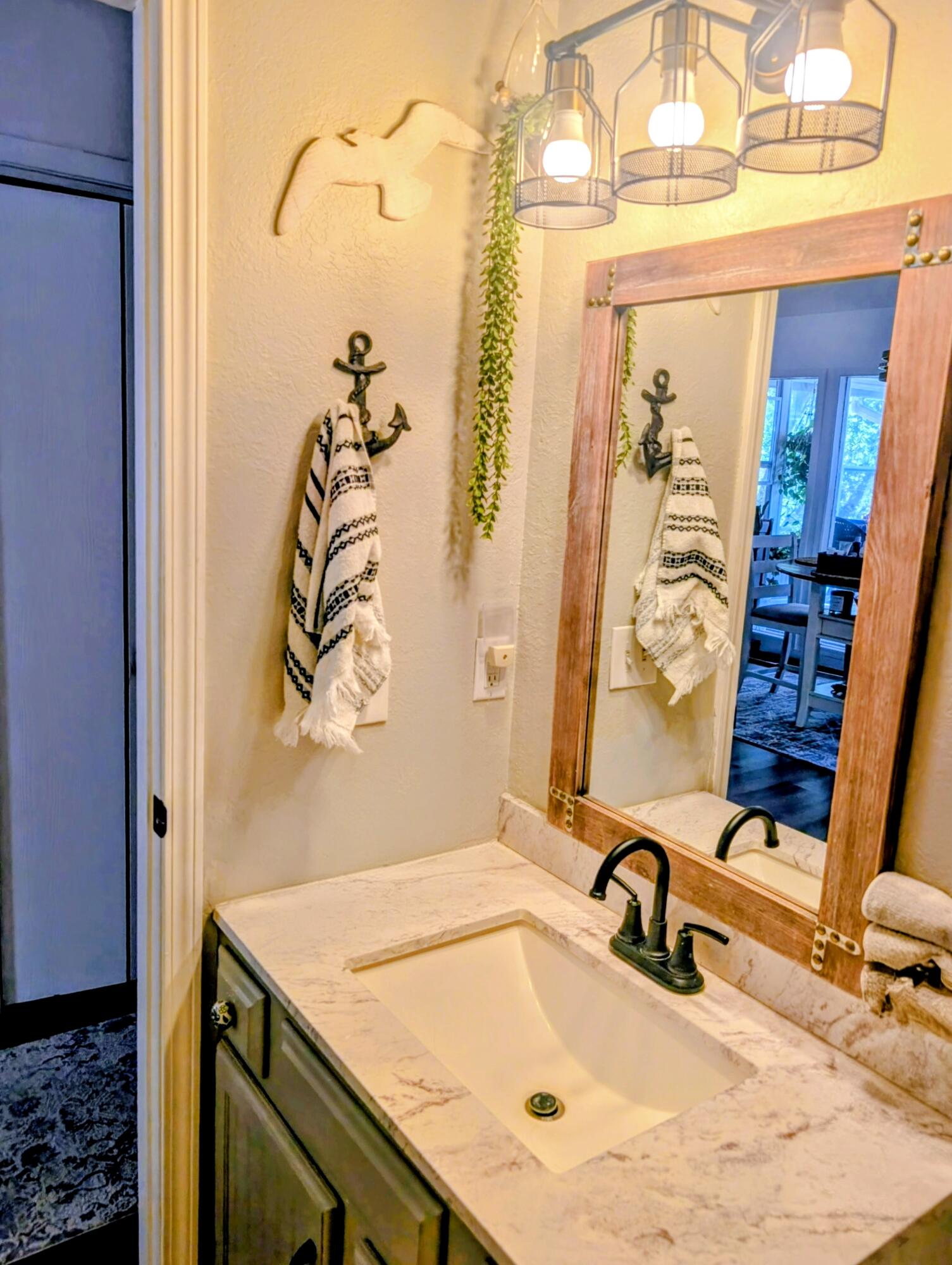 1098 Jupiter Road Property Photo 21