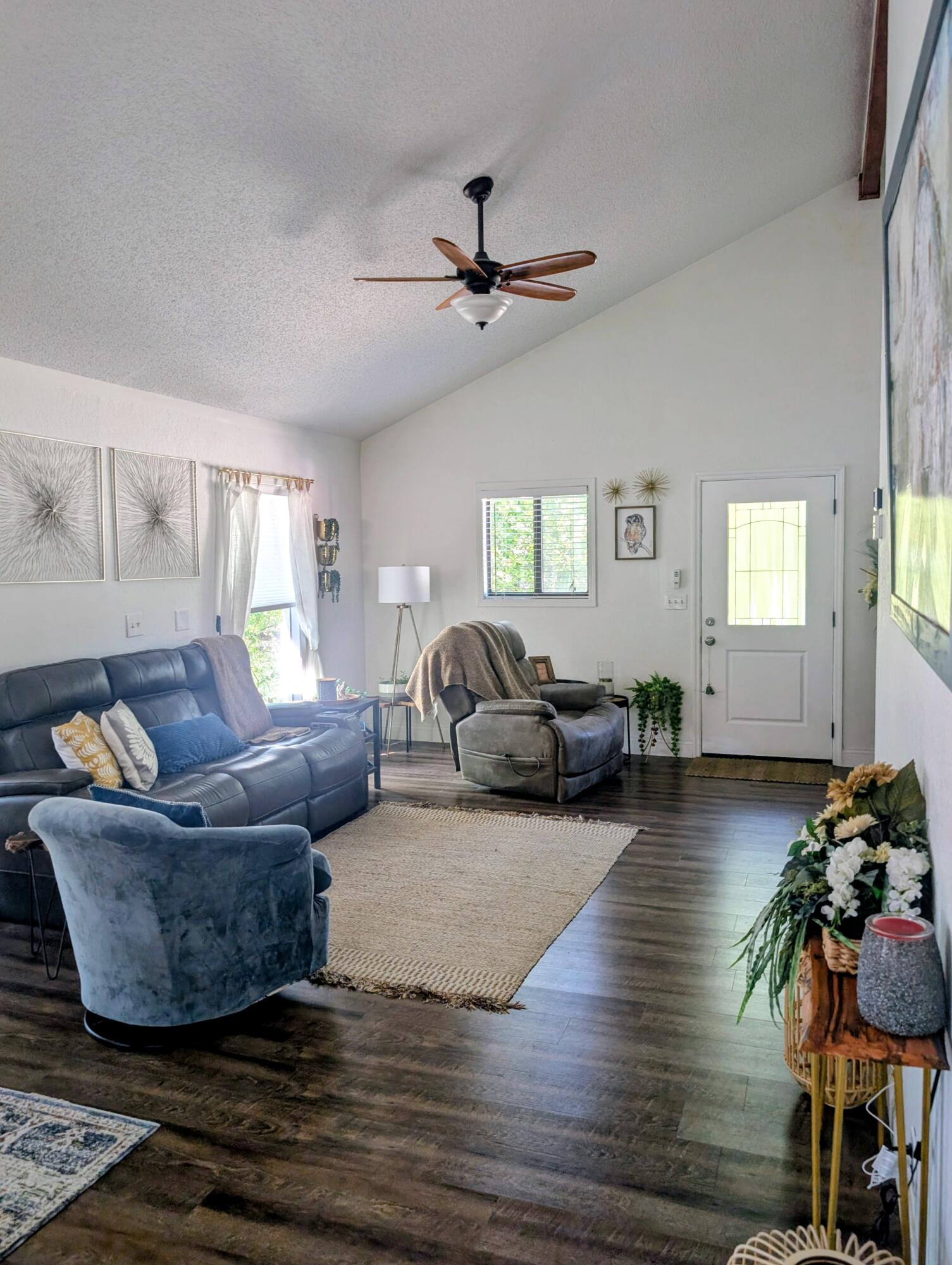1098 Jupiter Road Property Photo 25