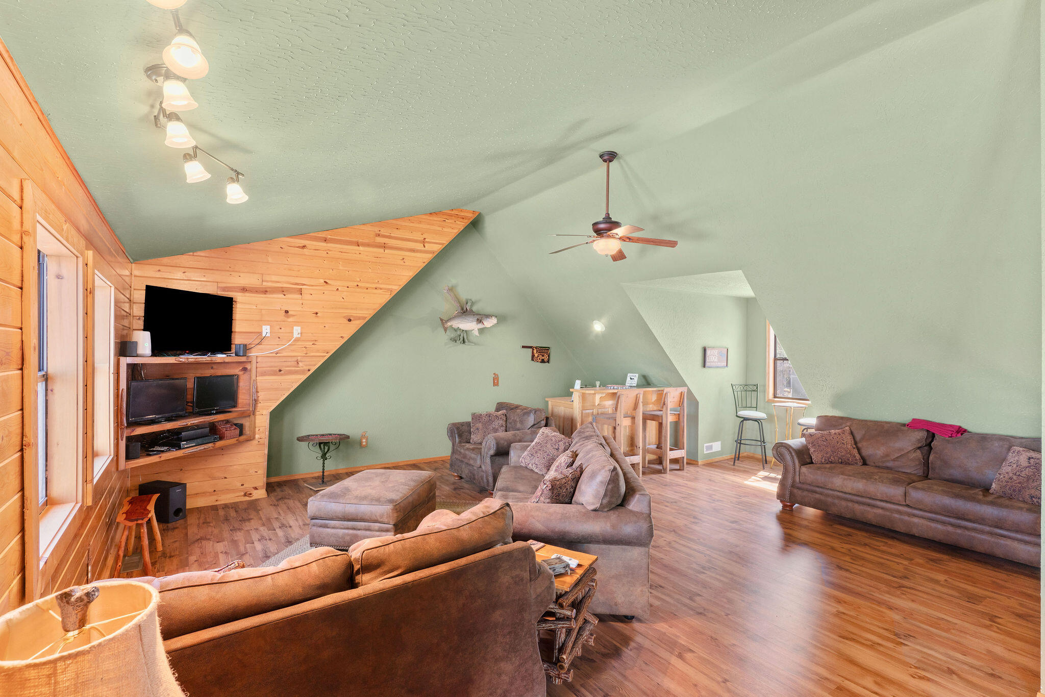 22395 Air Park Drive Property Photo 35