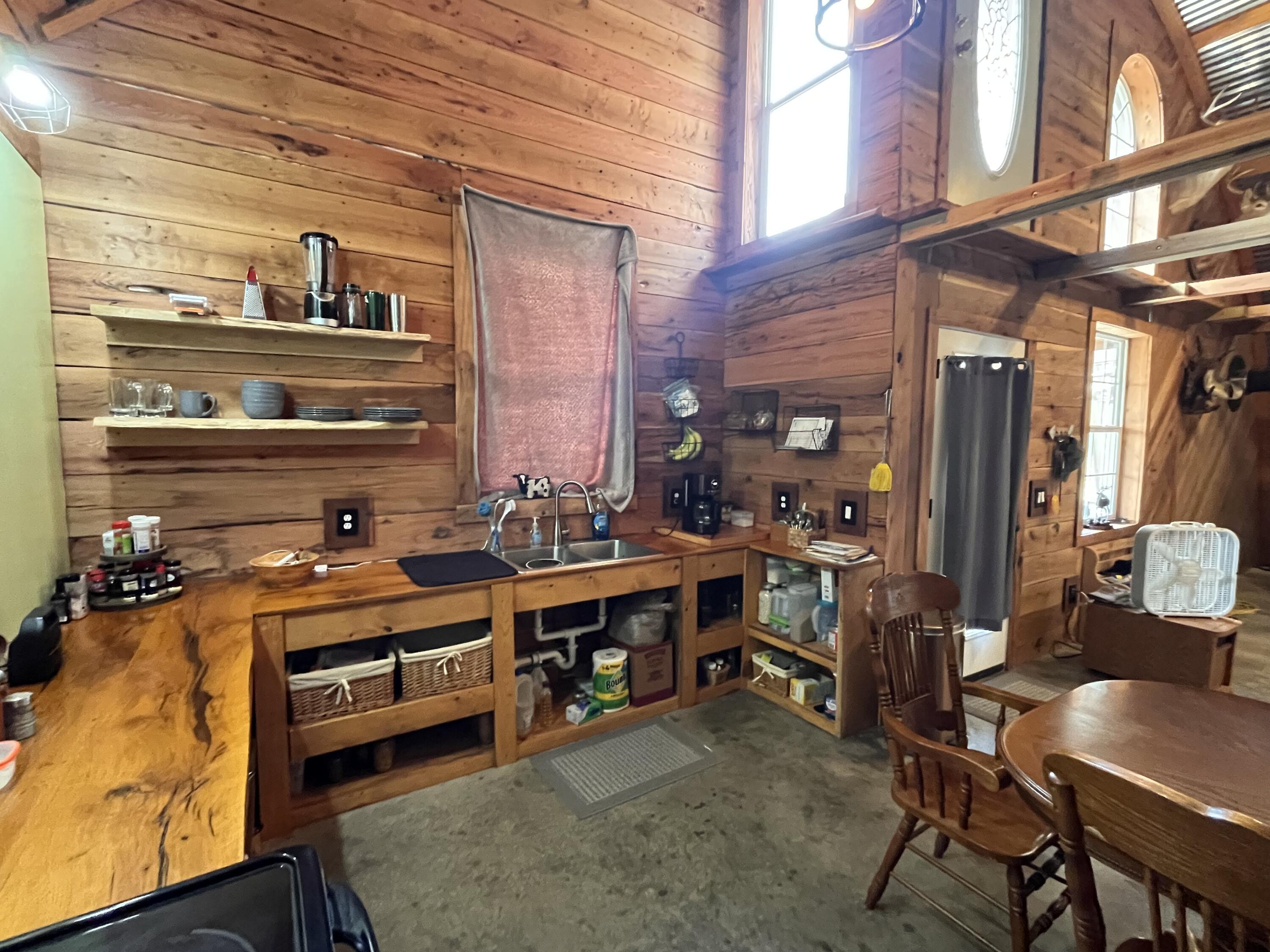 1170 County Road 255 Property Photo 26
