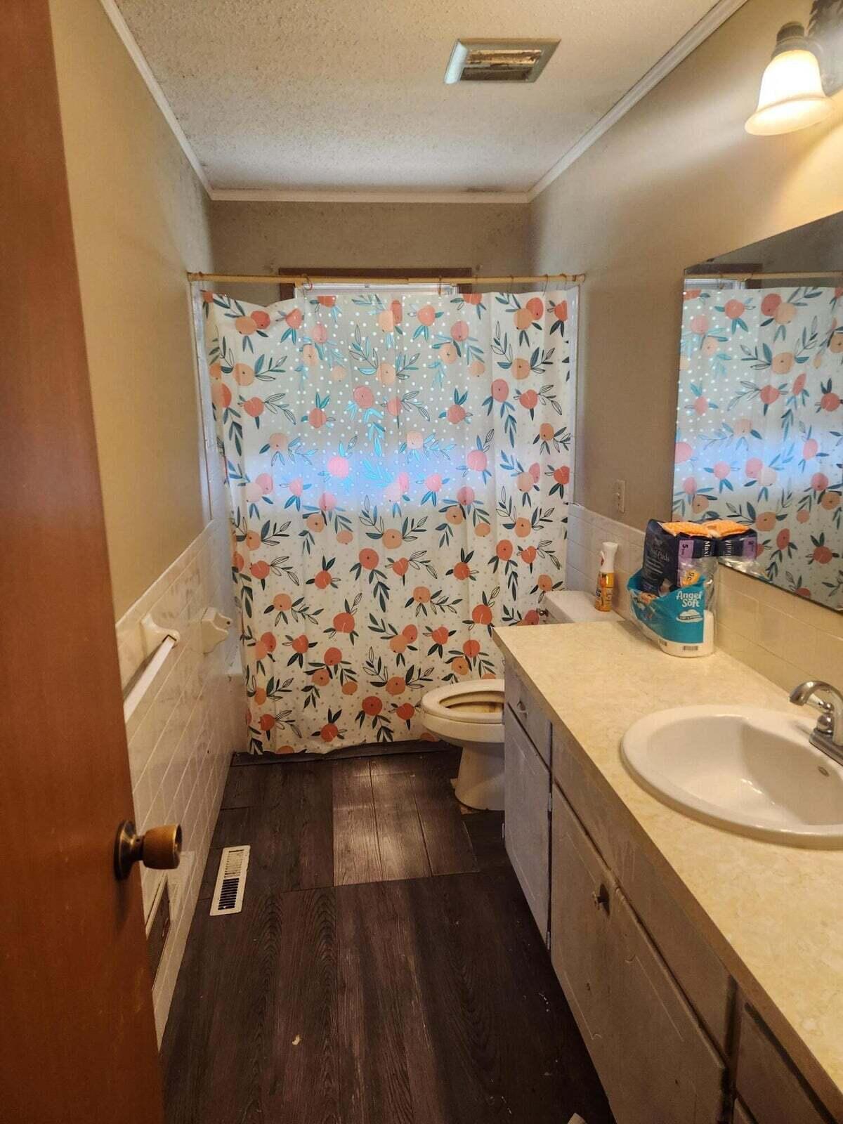 812 Alberta Street Property Photo 6
