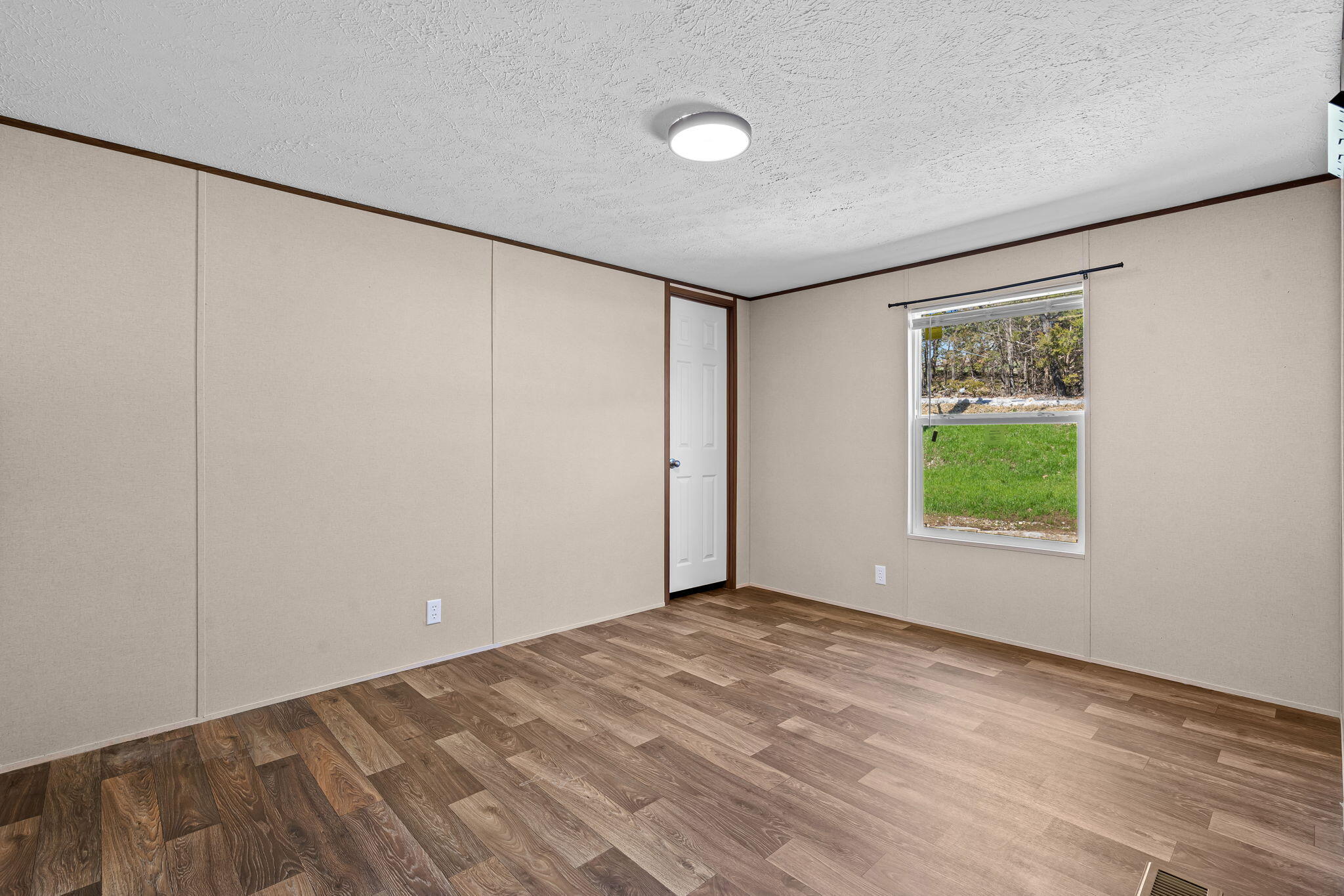 145 Grand Avenue Property Photo 13