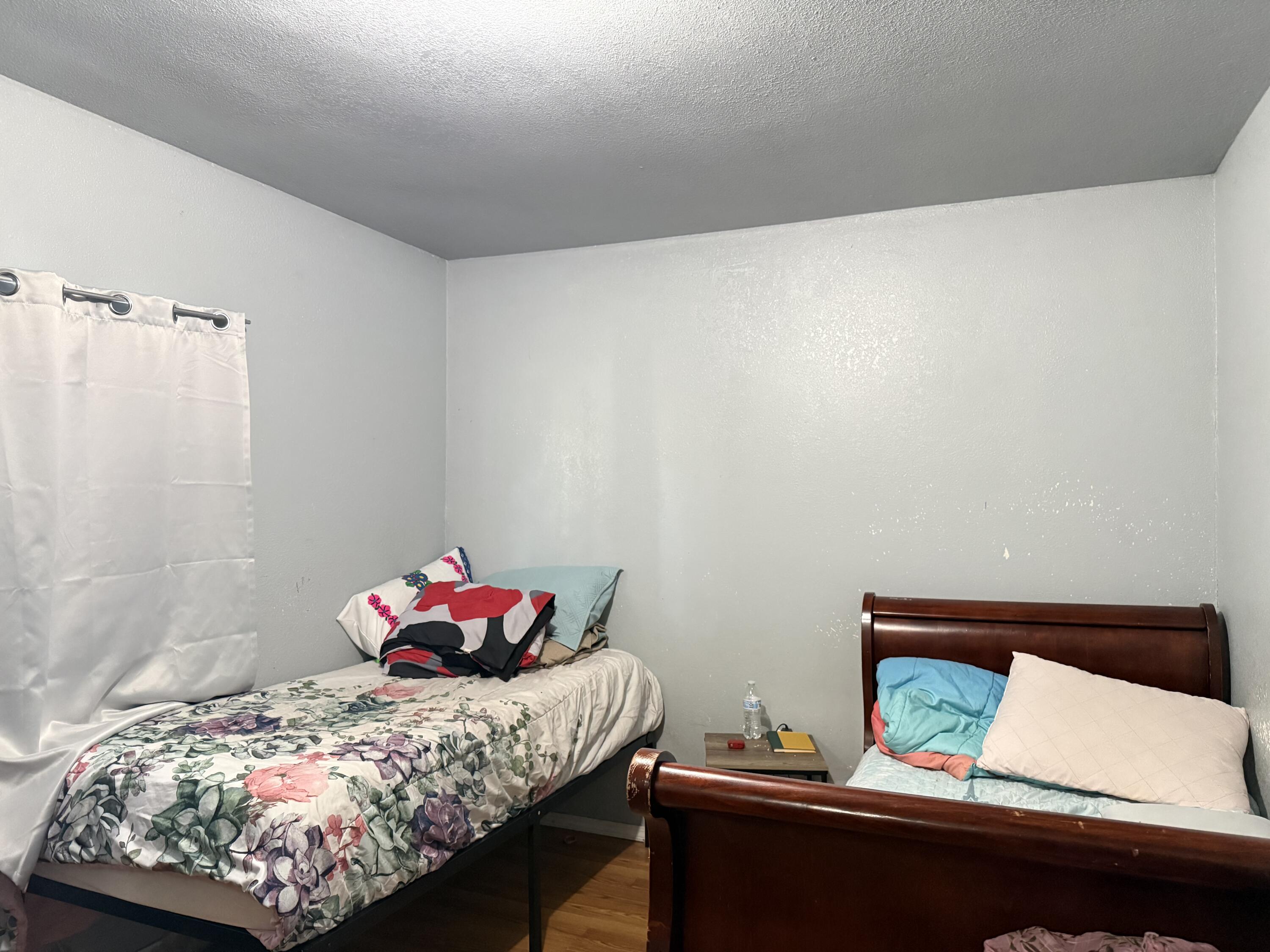 134 West Lee Street Property Photo 7