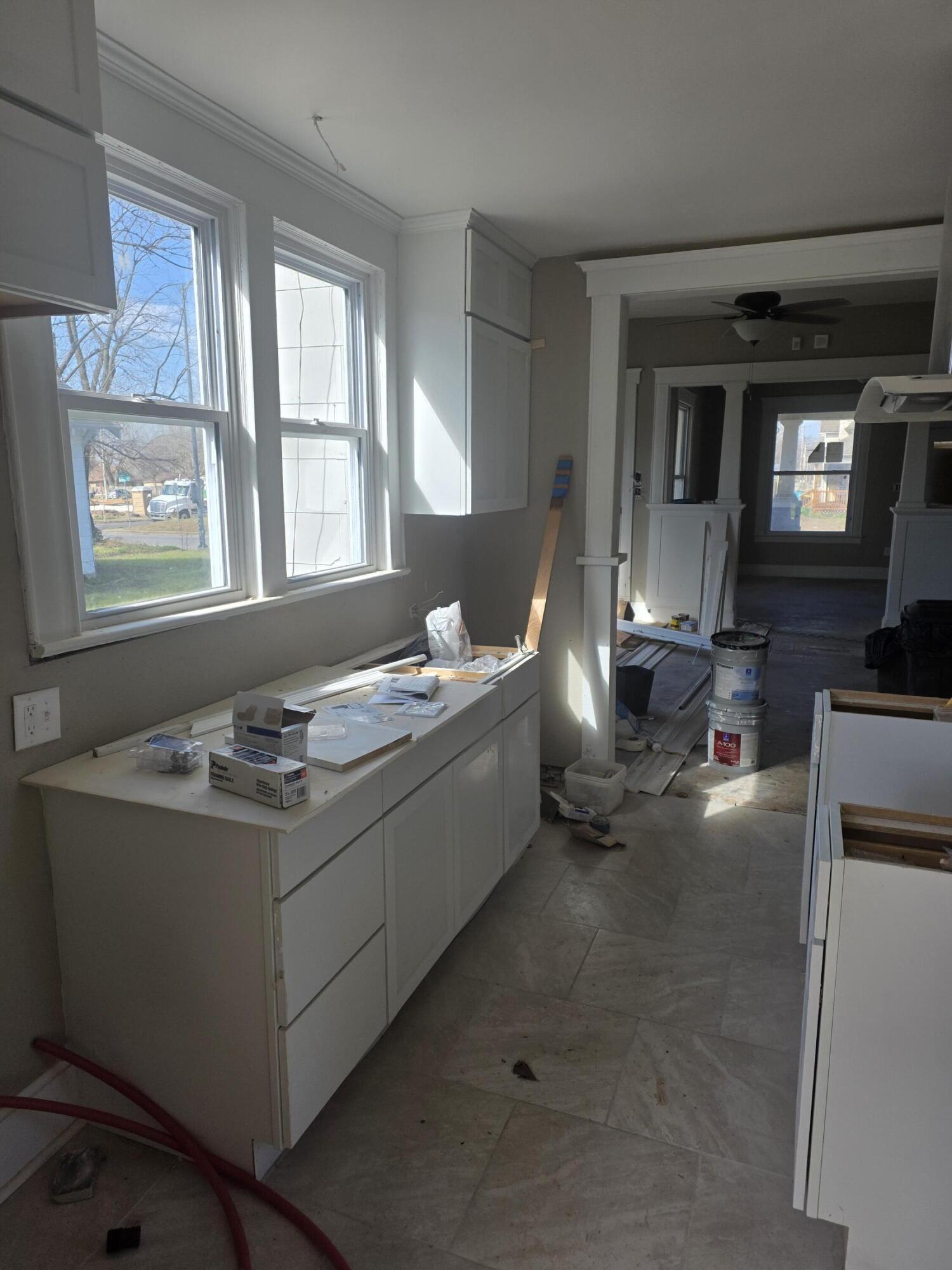 812 North Grant Avenue Property Photo 6