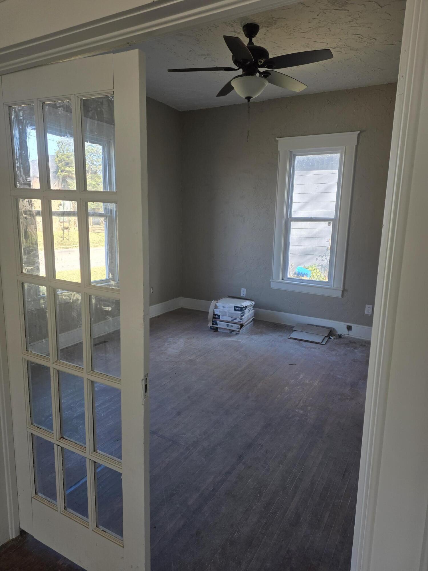 812 North Grant Avenue Property Photo 13