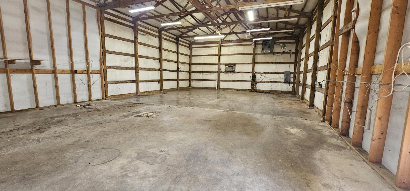 3308 County Road 1710 Property Photo 7