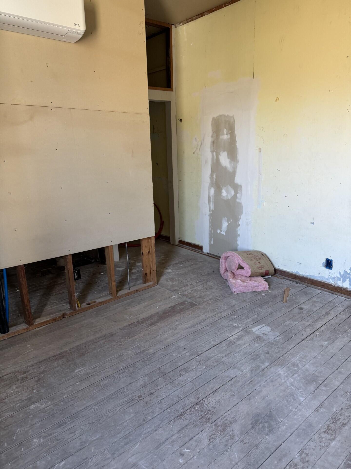 7637 North Street Property Photo 29