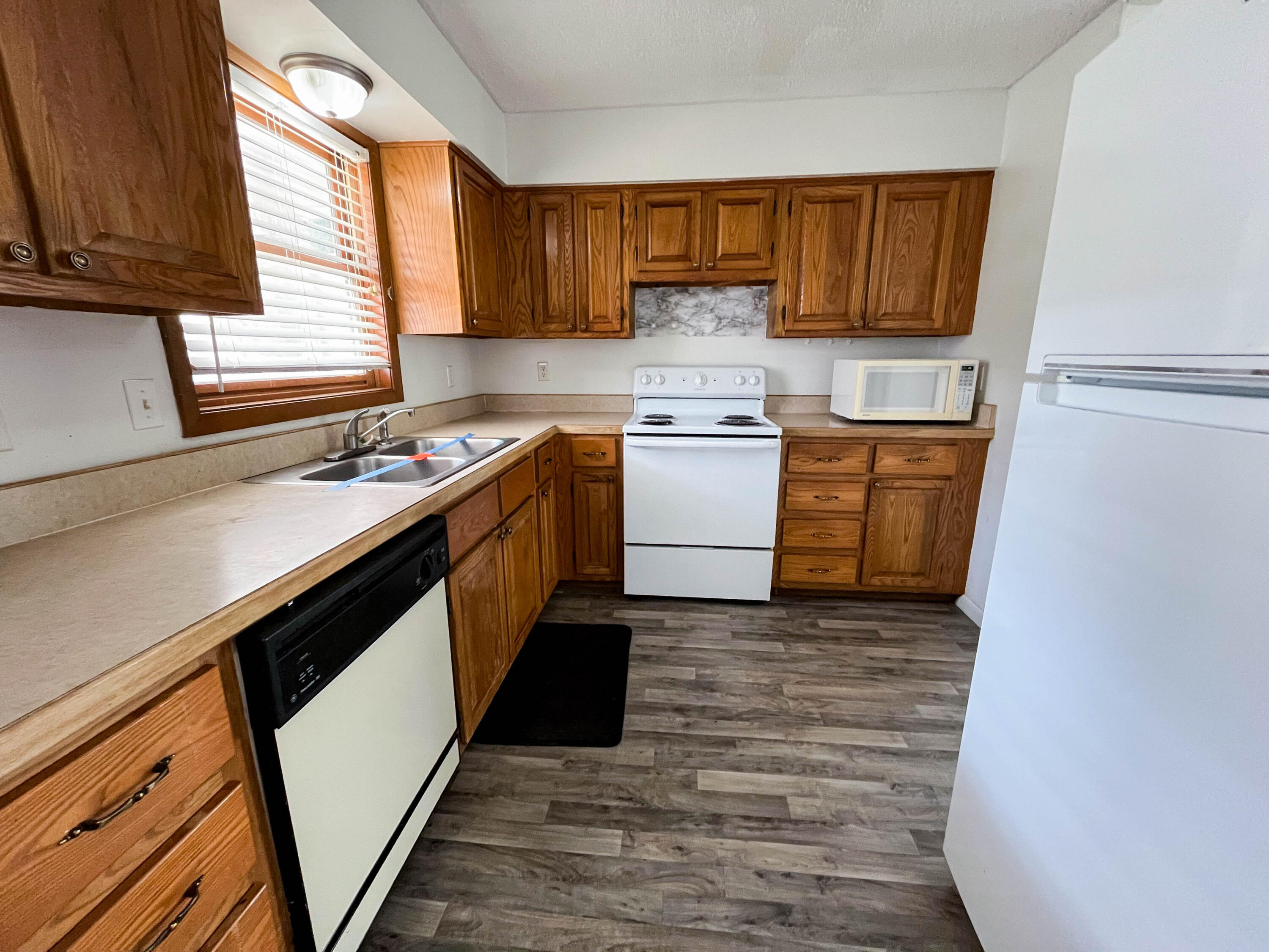 6 Akokisa Drive Property Photo 10