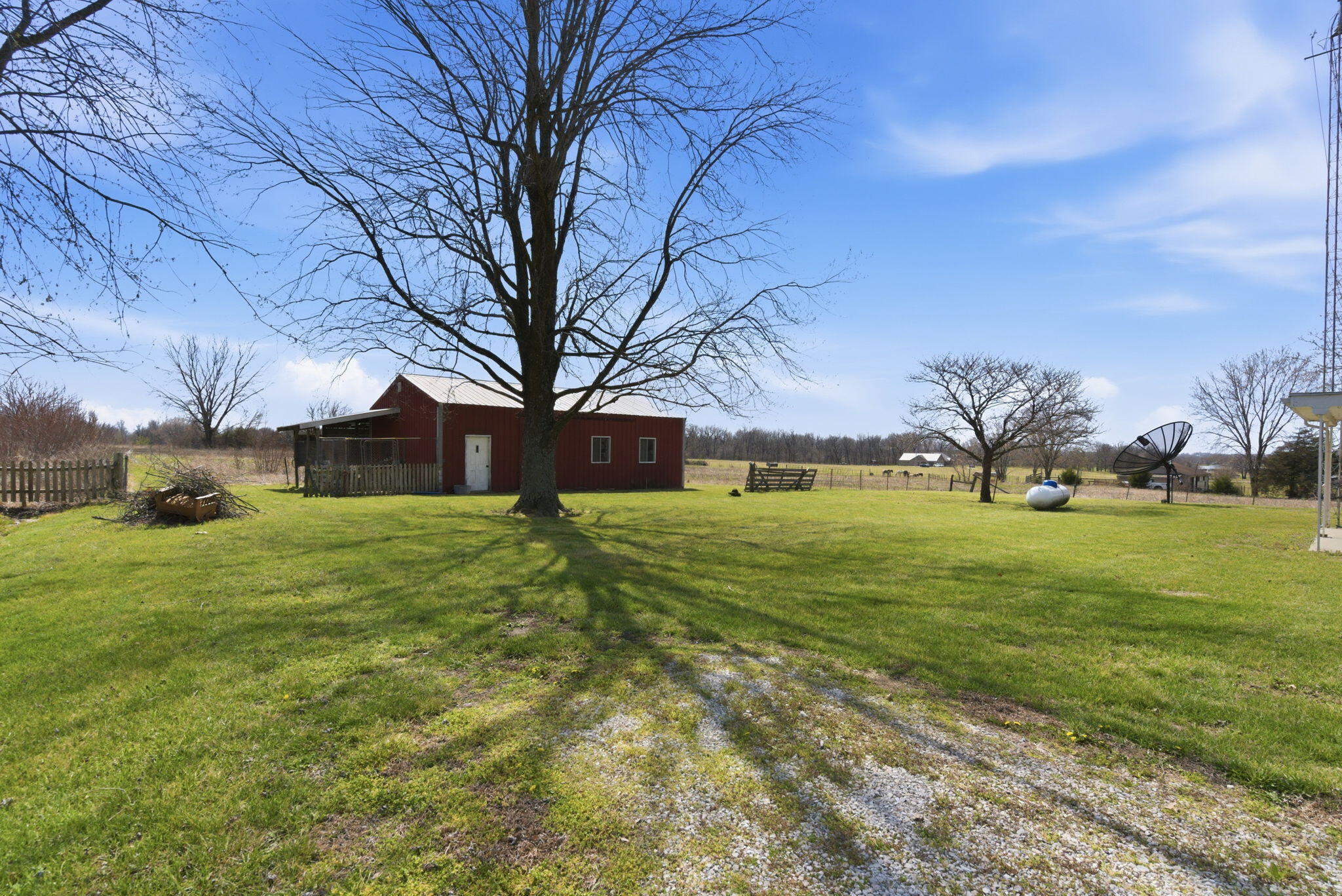 336 State Highway 32 Property Photo 37