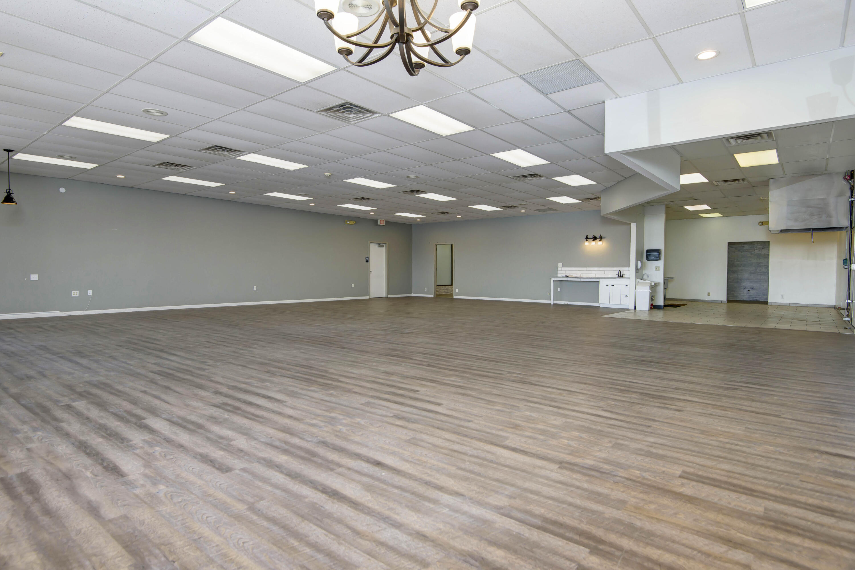 3857 South Campbell Avenue C&d Property Photo 7