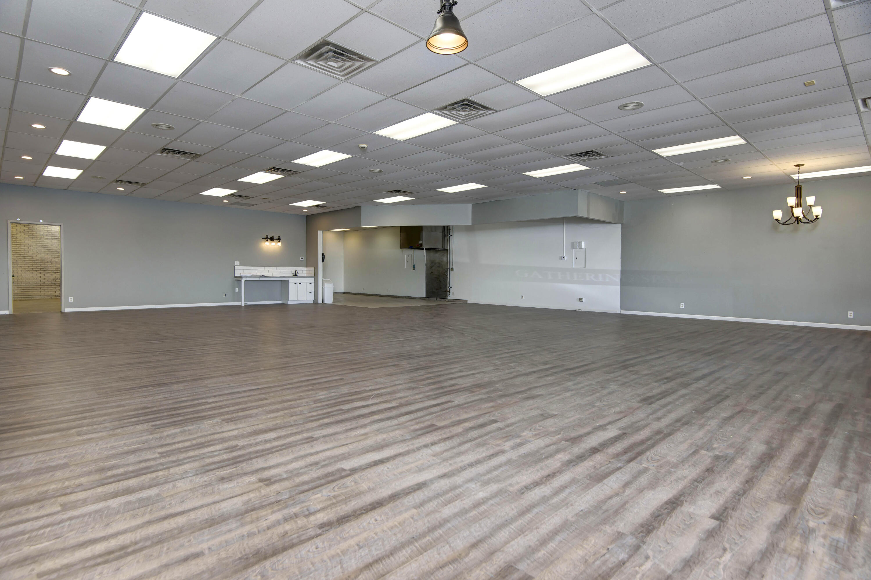 3857 South Campbell Avenue C&d Property Photo 8