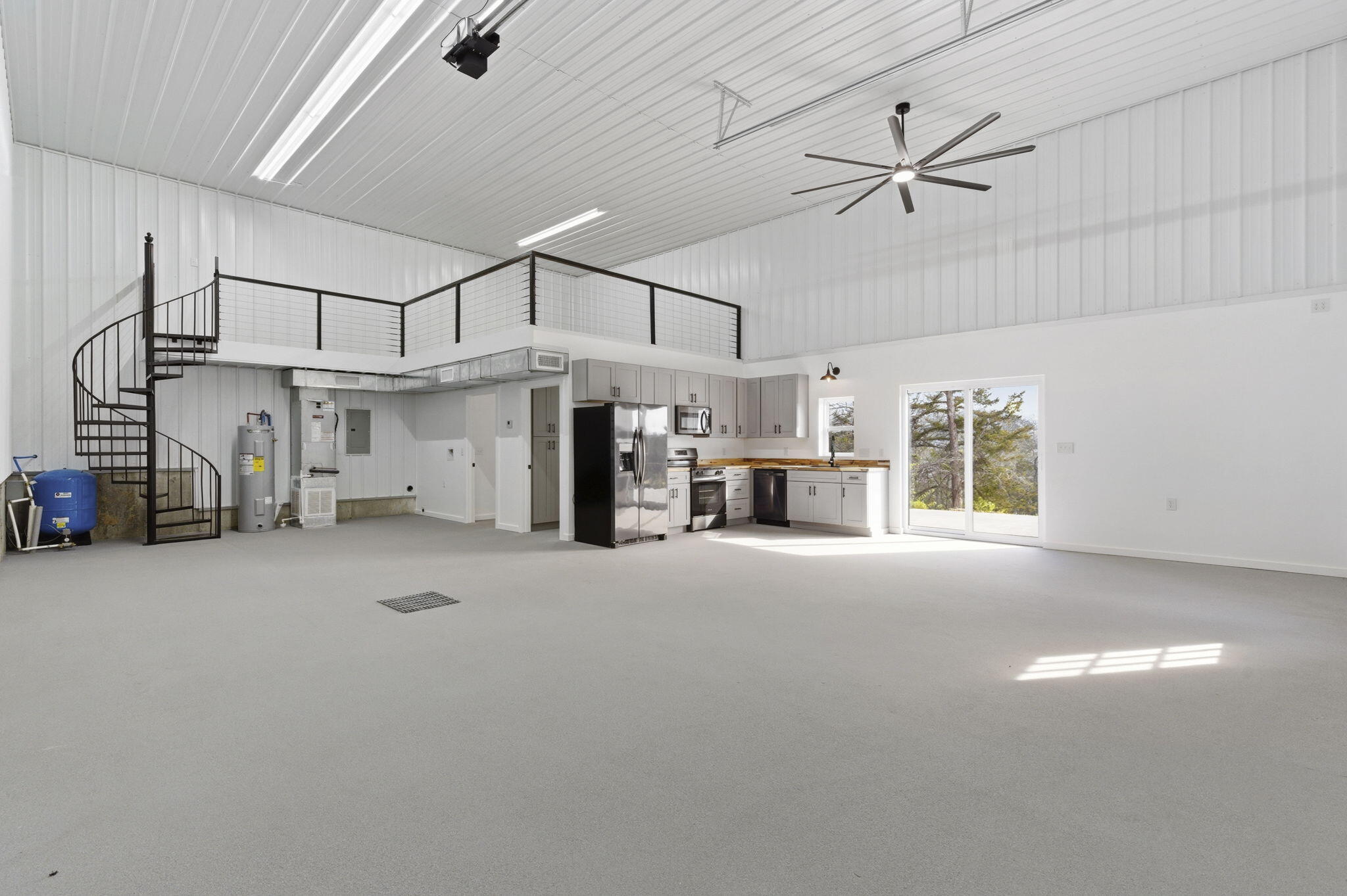1670 Wooley Creek Road Property Photo 6
