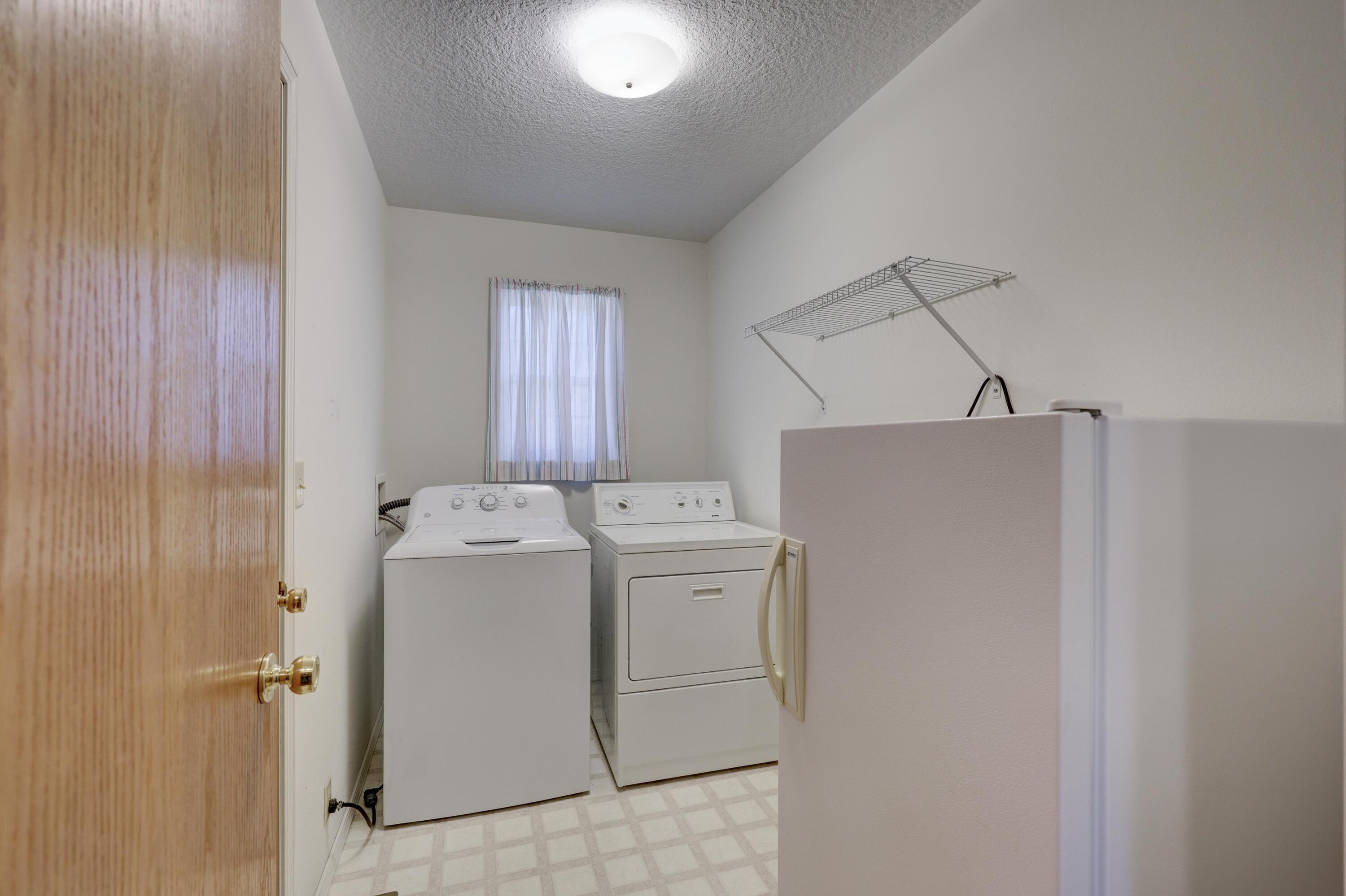 1411 Gold Stream Drive Property Photo 15