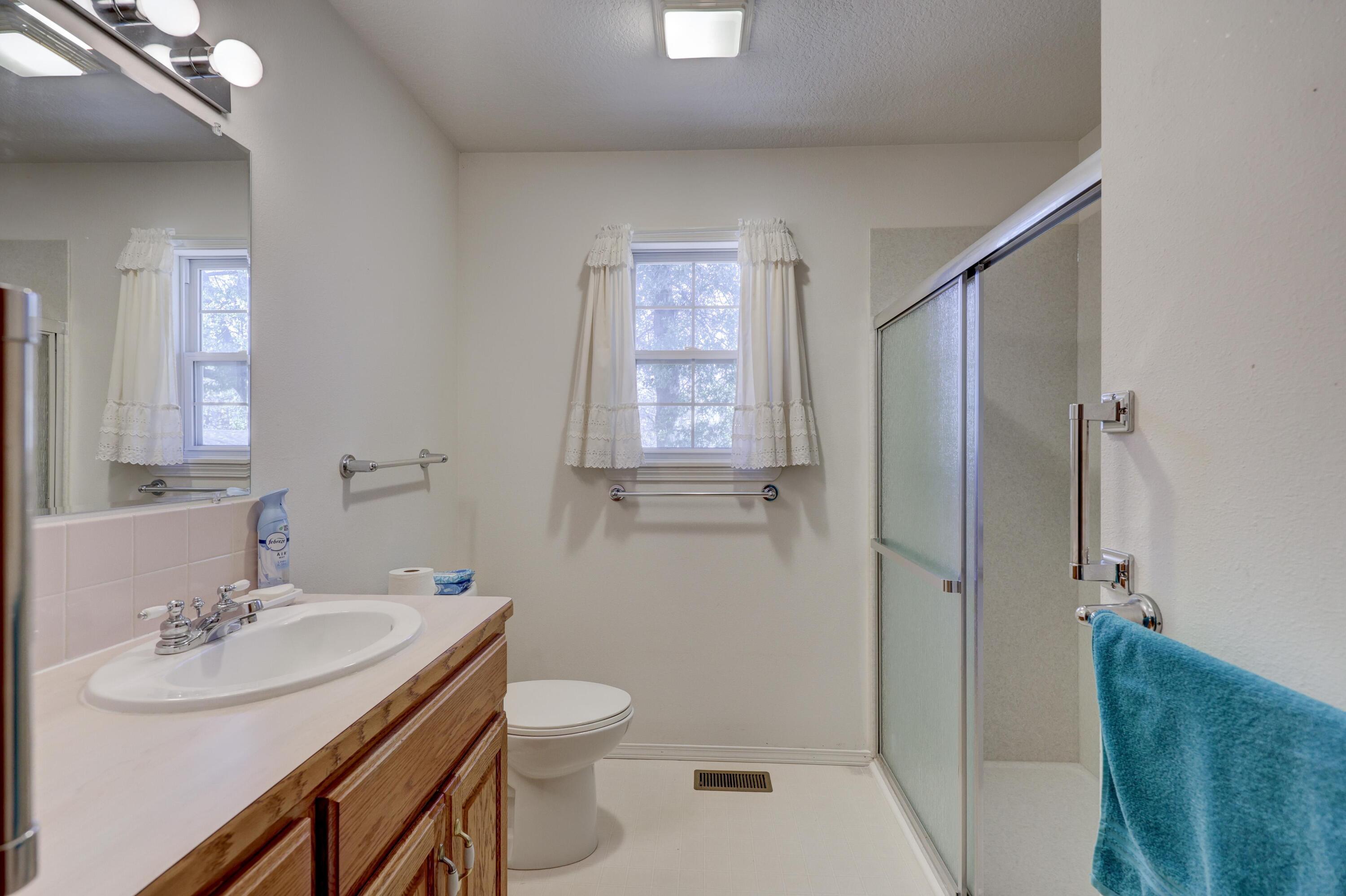 1411 Gold Stream Drive Property Photo 19