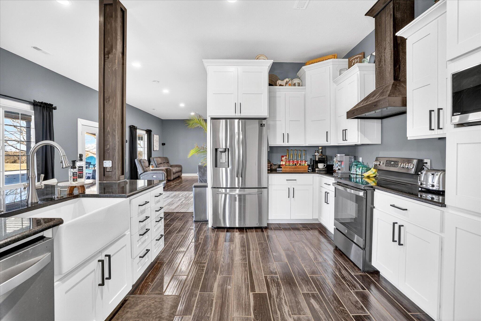 60319074 Property Photo 13