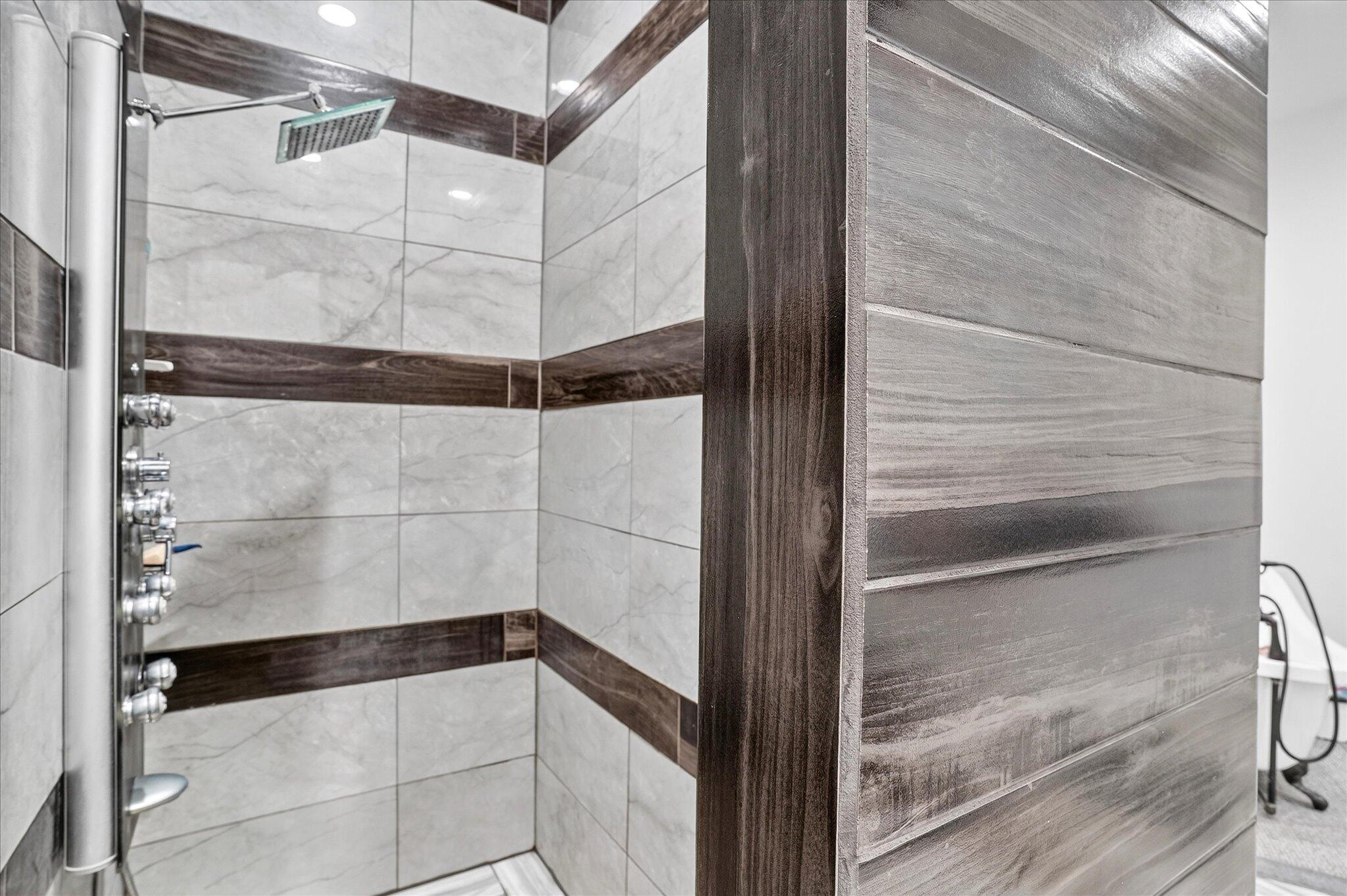 60319074 Property Photo 31