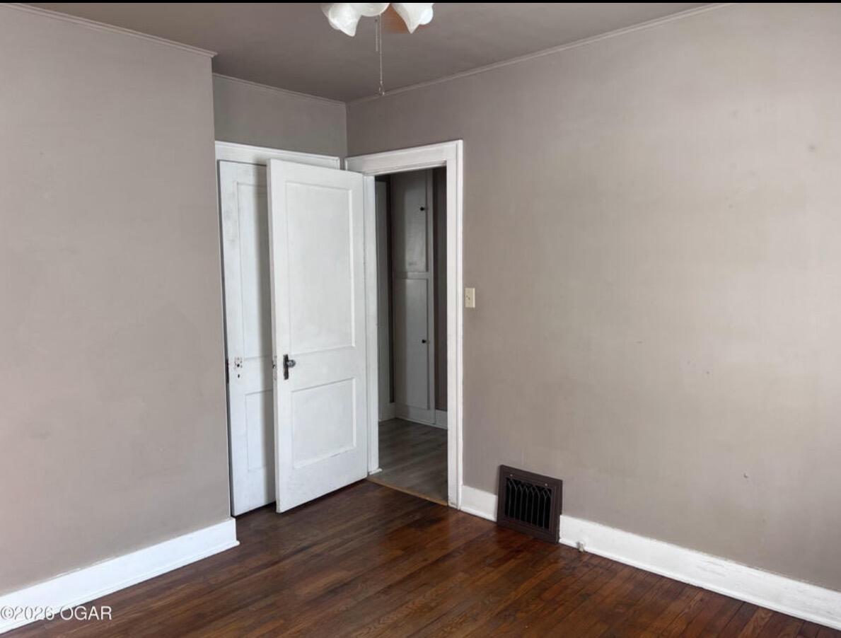 1144 South Main Street Property Photo 6