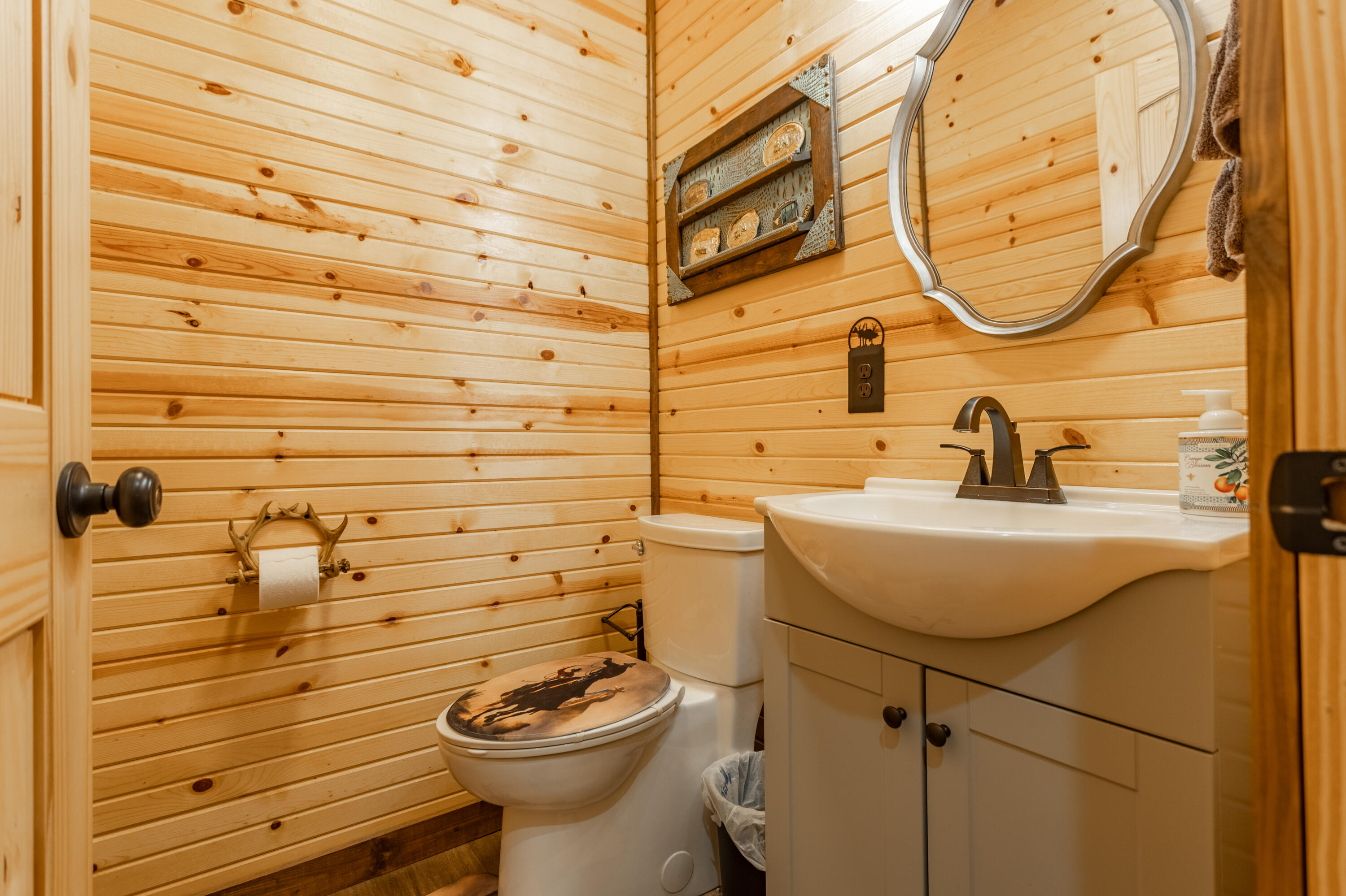23811 Lawrence 1170 Property Photo 45