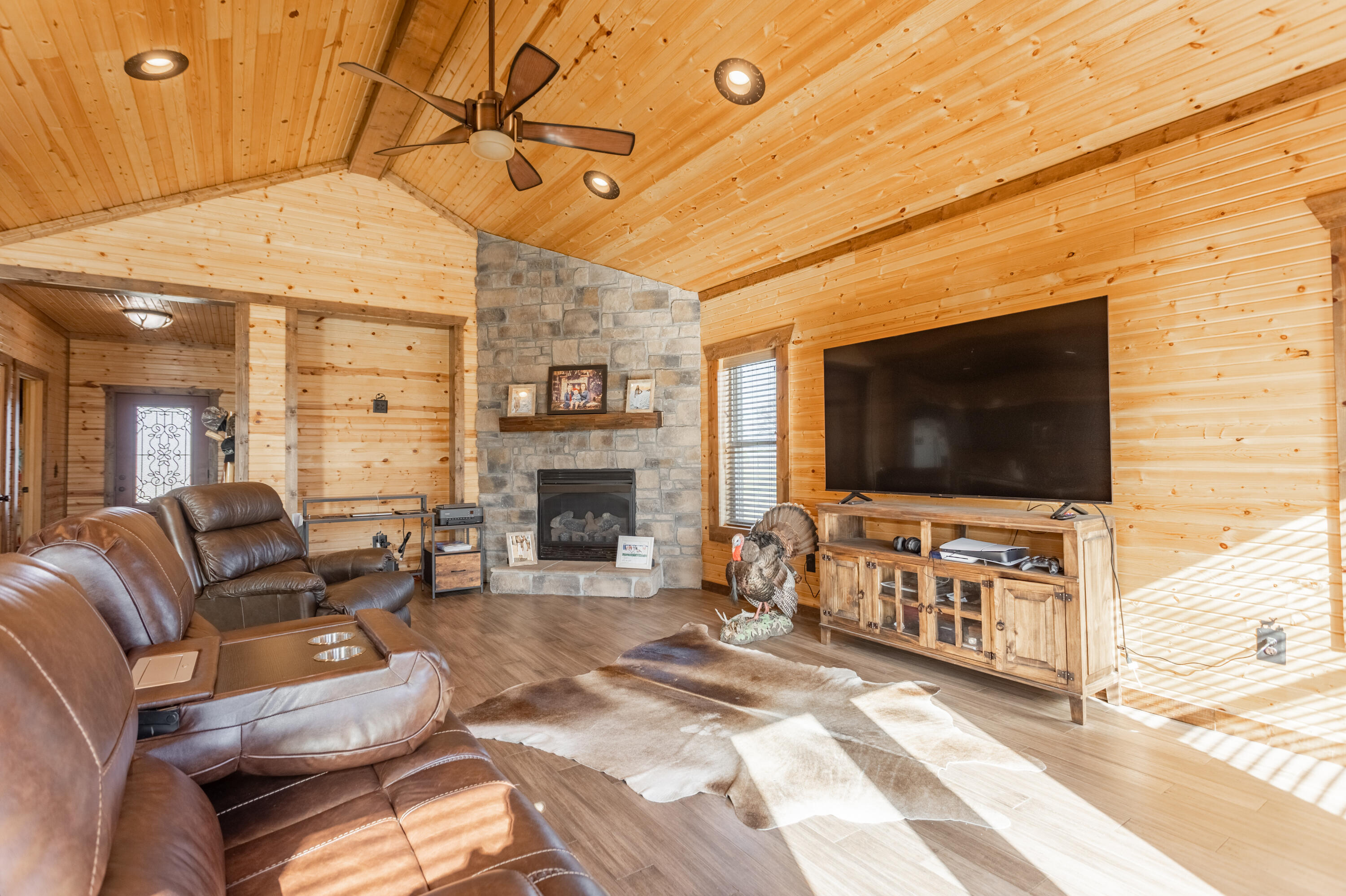 23811 Lawrence 1170 Property Photo 52