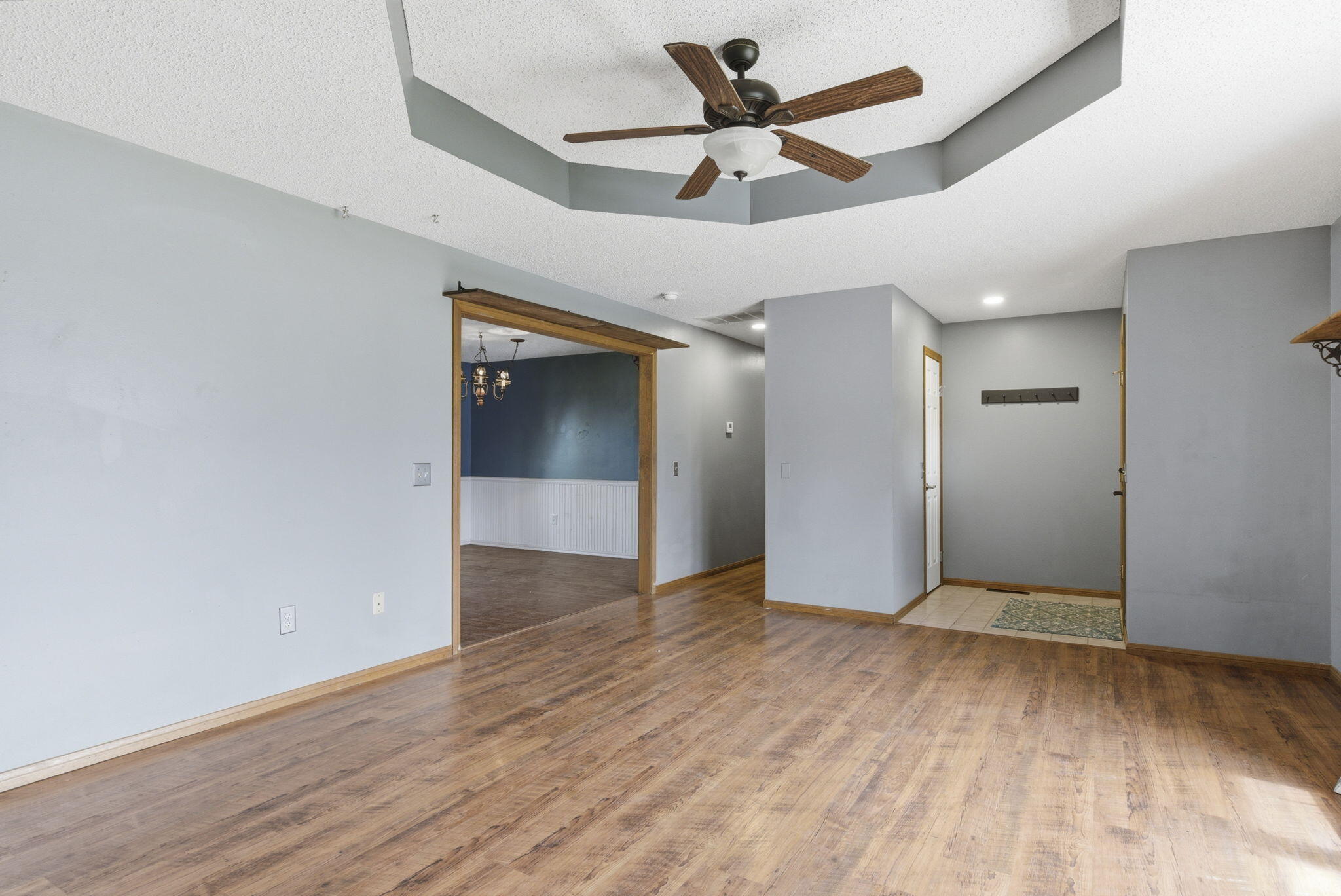 1405 Hereford Drive Property Photo 5
