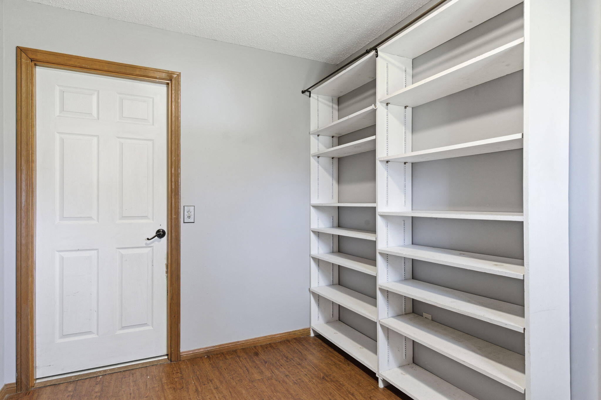 1405 Hereford Drive Property Photo 10