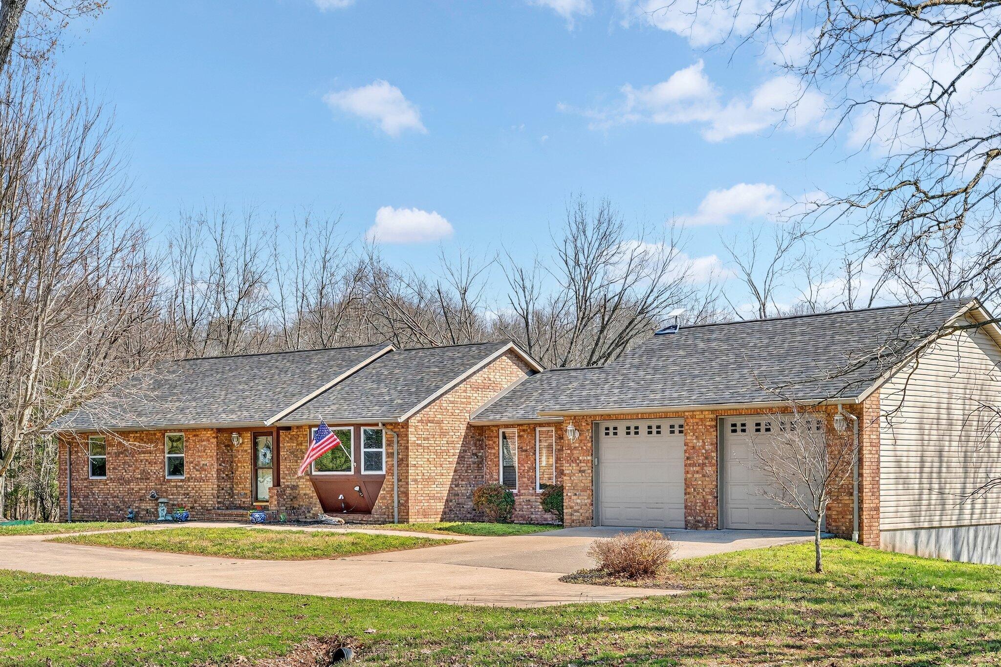 1496 State Highway Y Property Photo 1