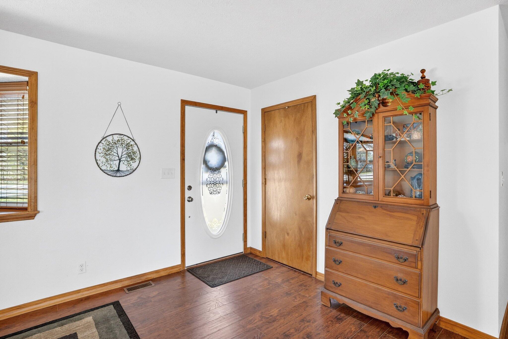 1496 State Highway Y Property Photo 3