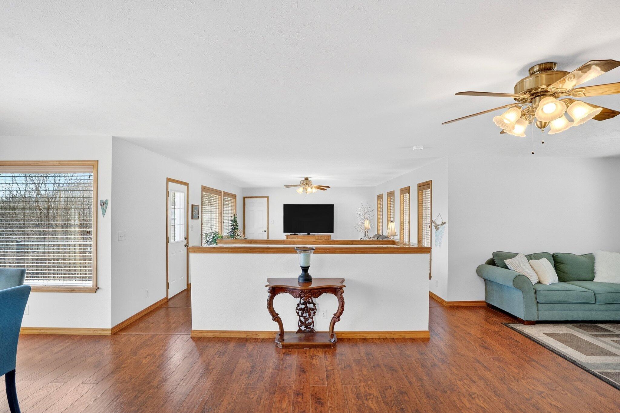 1496 State Highway Y Property Photo 12