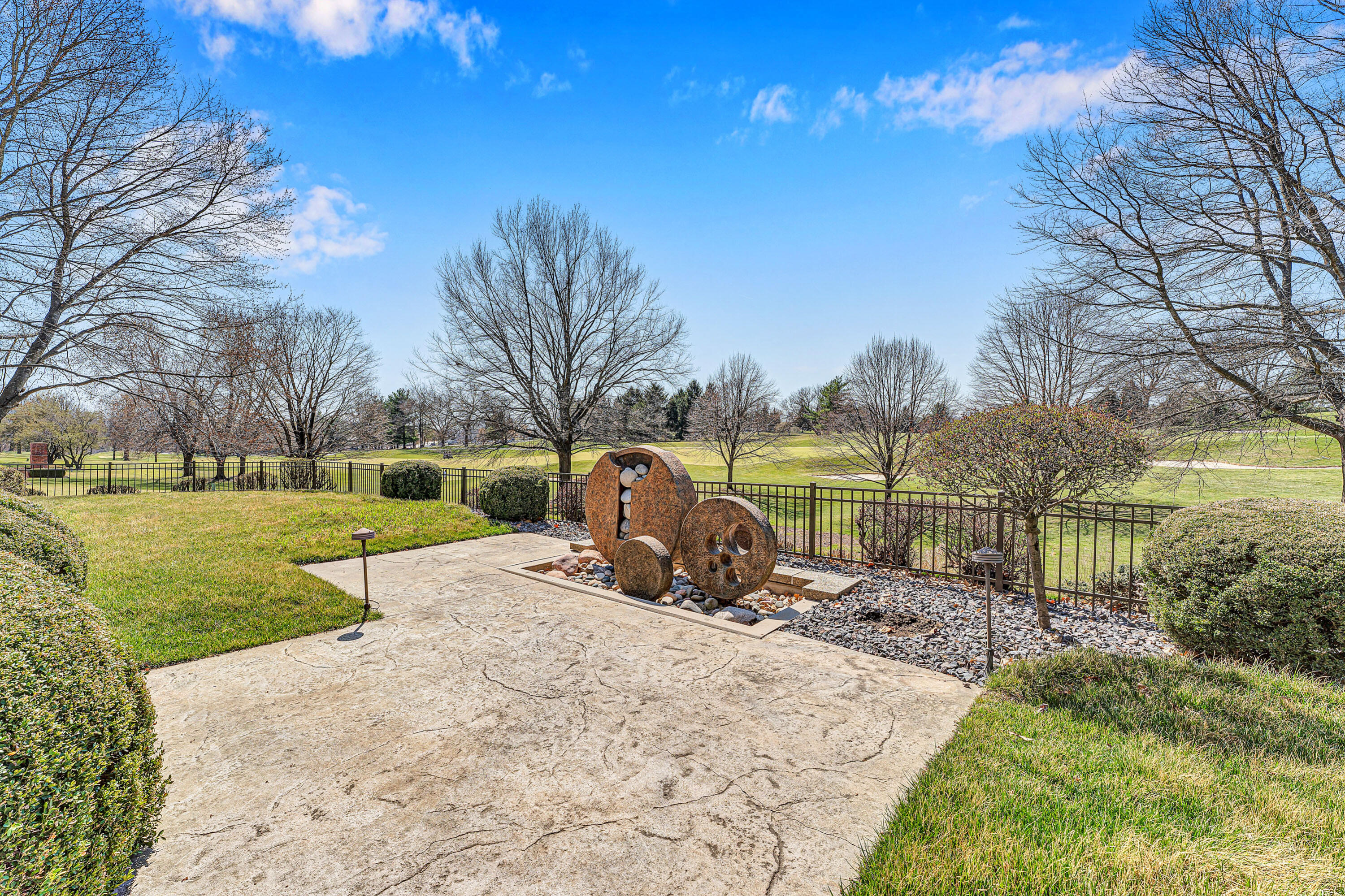 5197 South Stonehaven Drive Property Photo 31