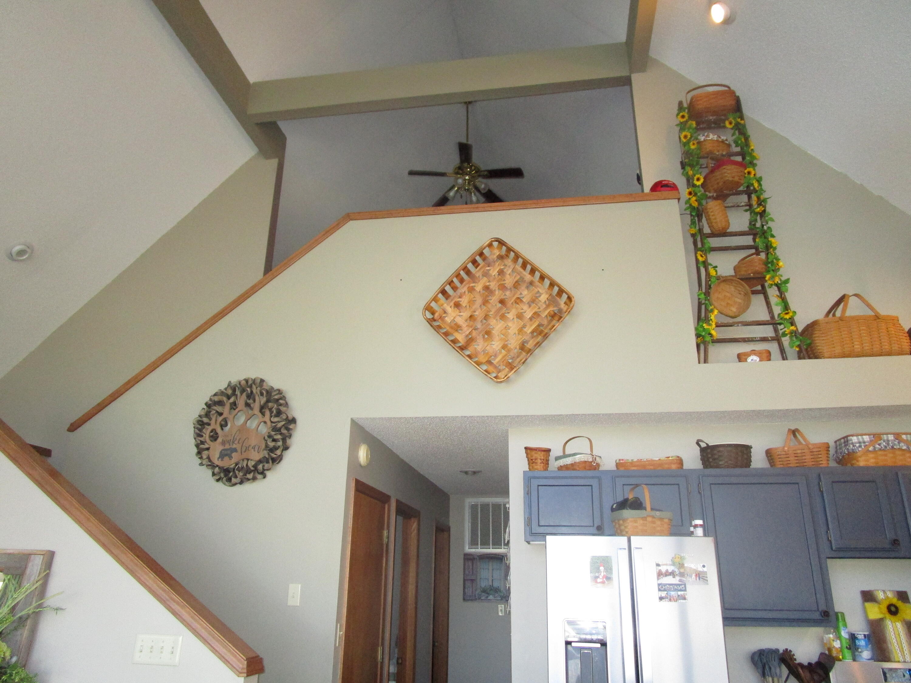25914 Private Road 2254 Property Photo 4