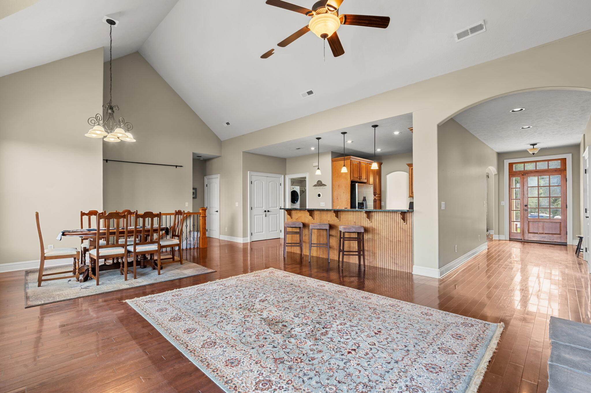 512 Silverwood Place Property Photo 15