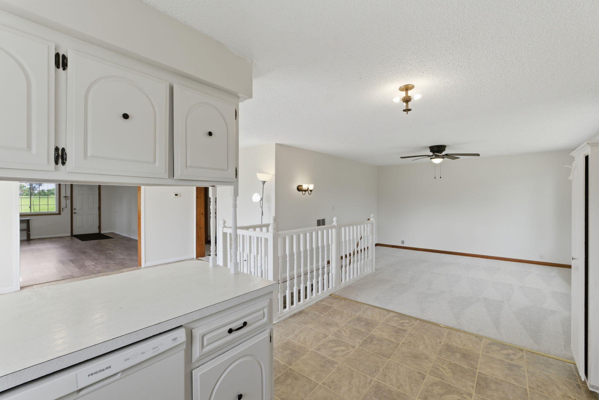 9395 West Odyssey Lane Property Photo 18