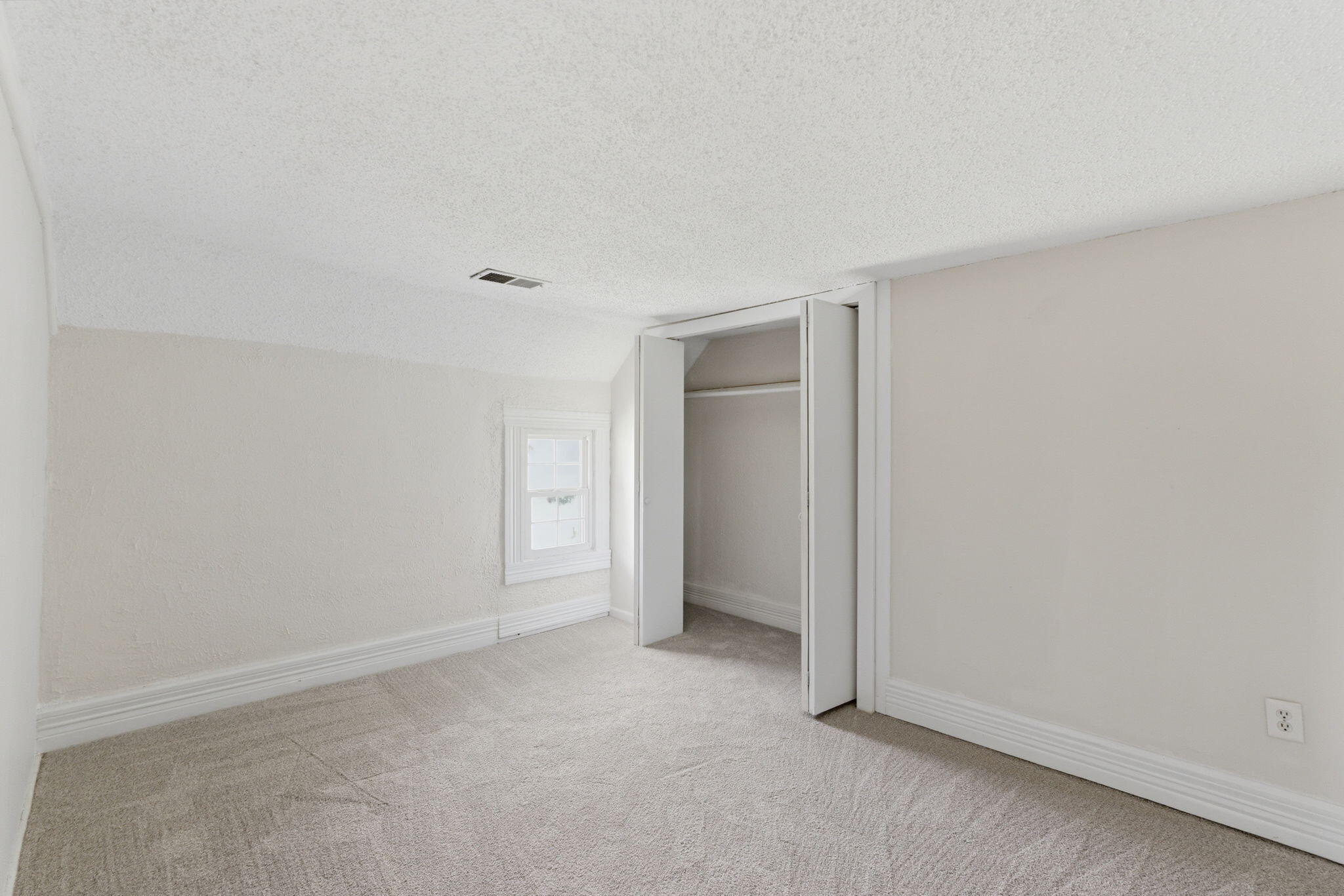 9395 West Odyssey Lane Property Photo 31