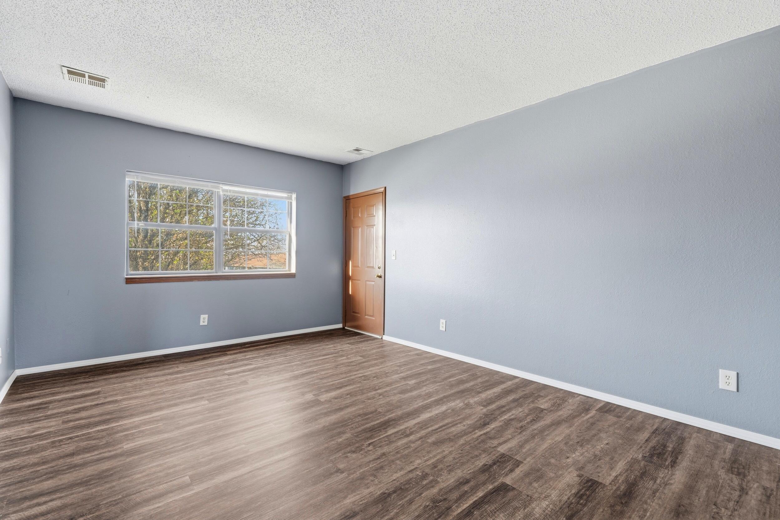 1101 Bird Road Property Photo 10