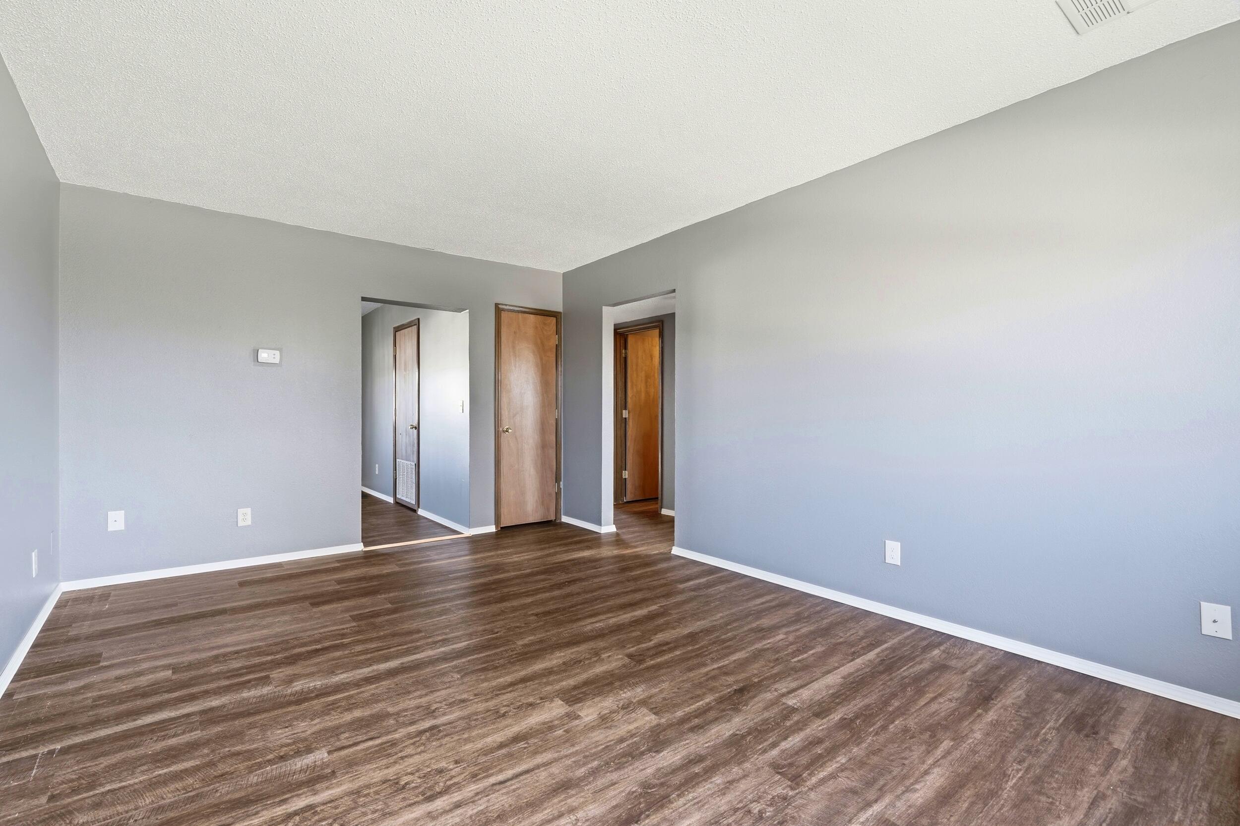 1101 Bird Road Property Photo 12
