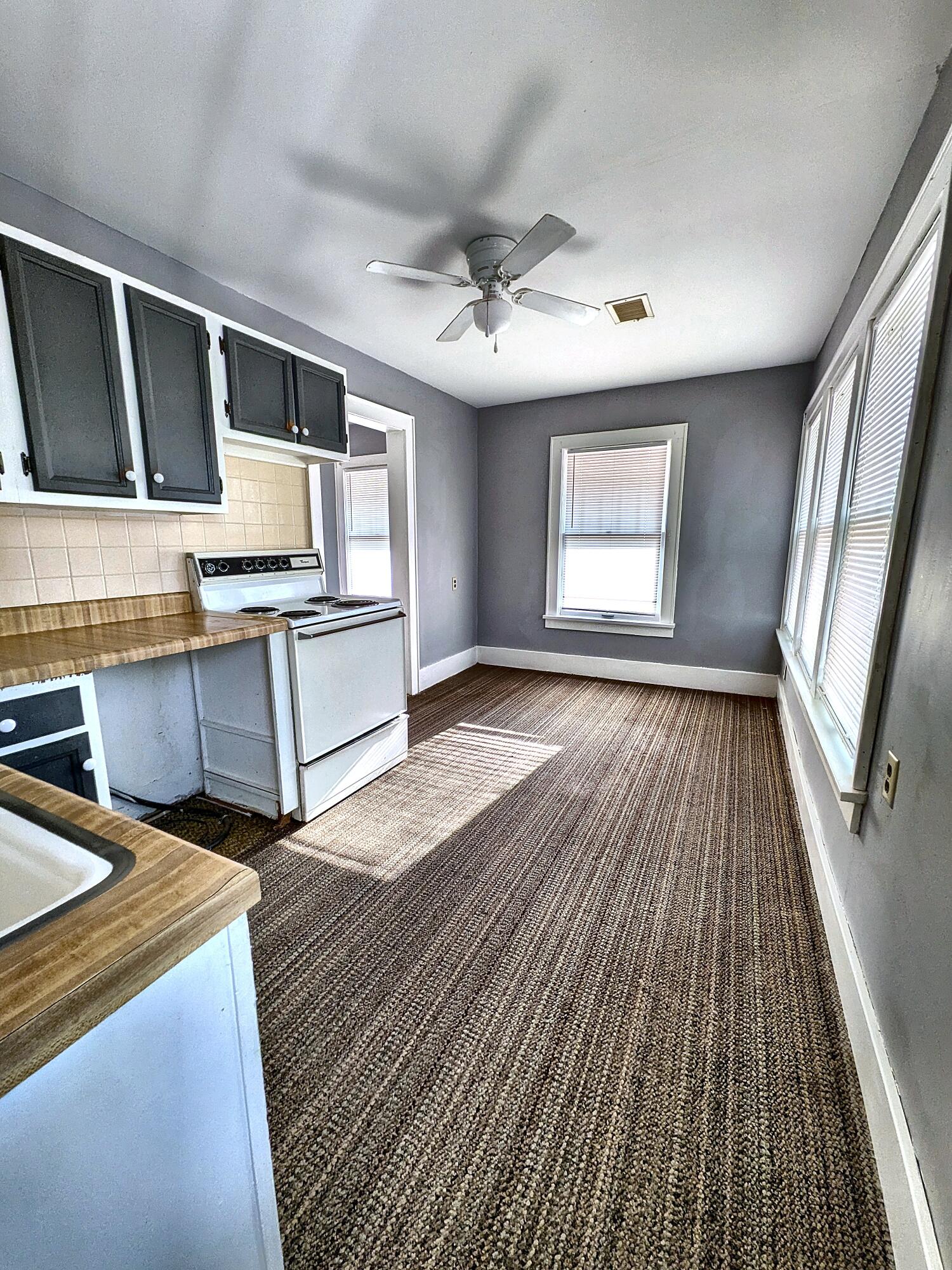 18770 Jackson Street Property Photo 13