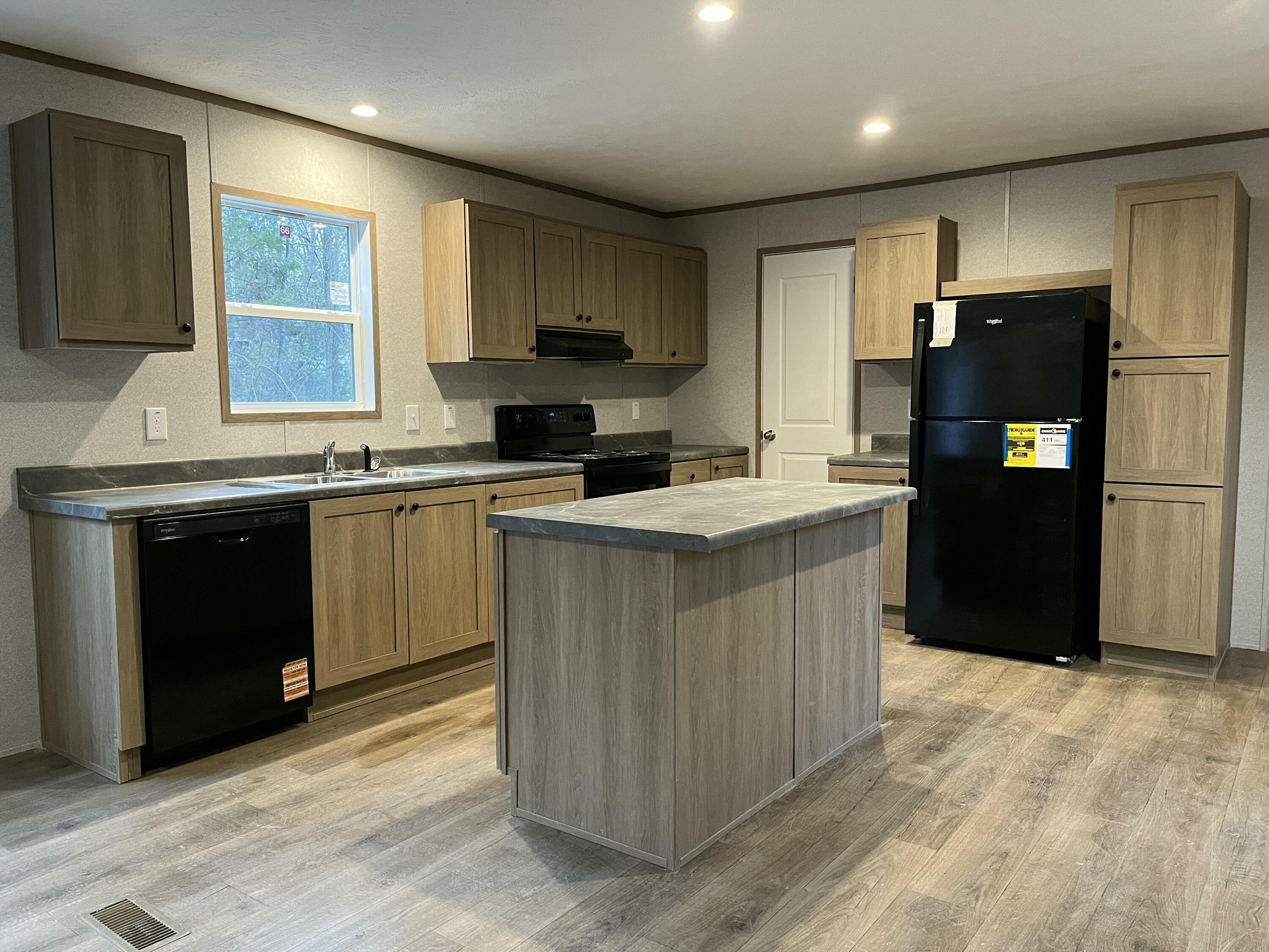 3014 Mockingbird Road Property Photo 4