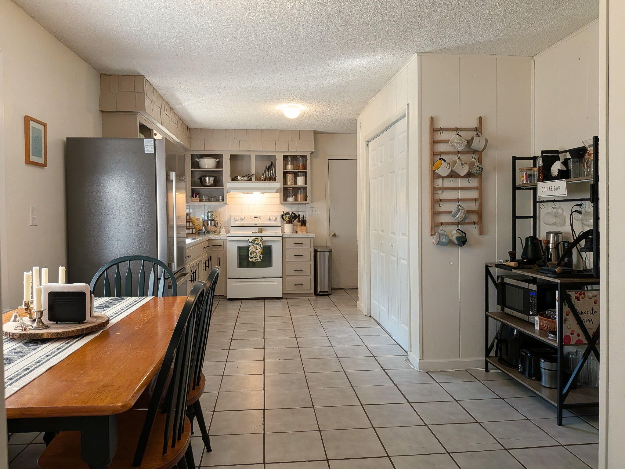 1111 South Martin Avenue Property Photo 7