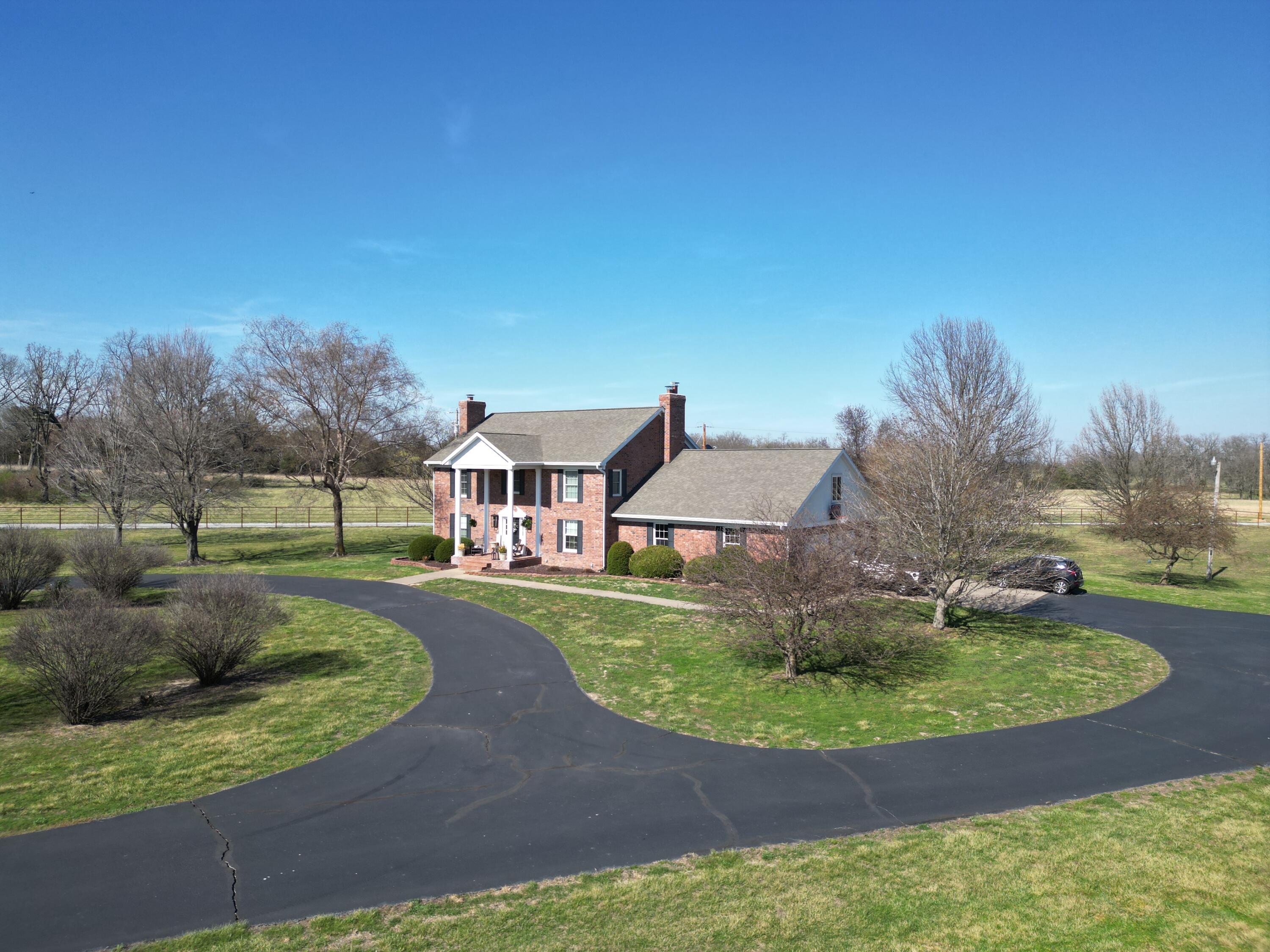 13660 Farm Road 1090 Property Photo 2