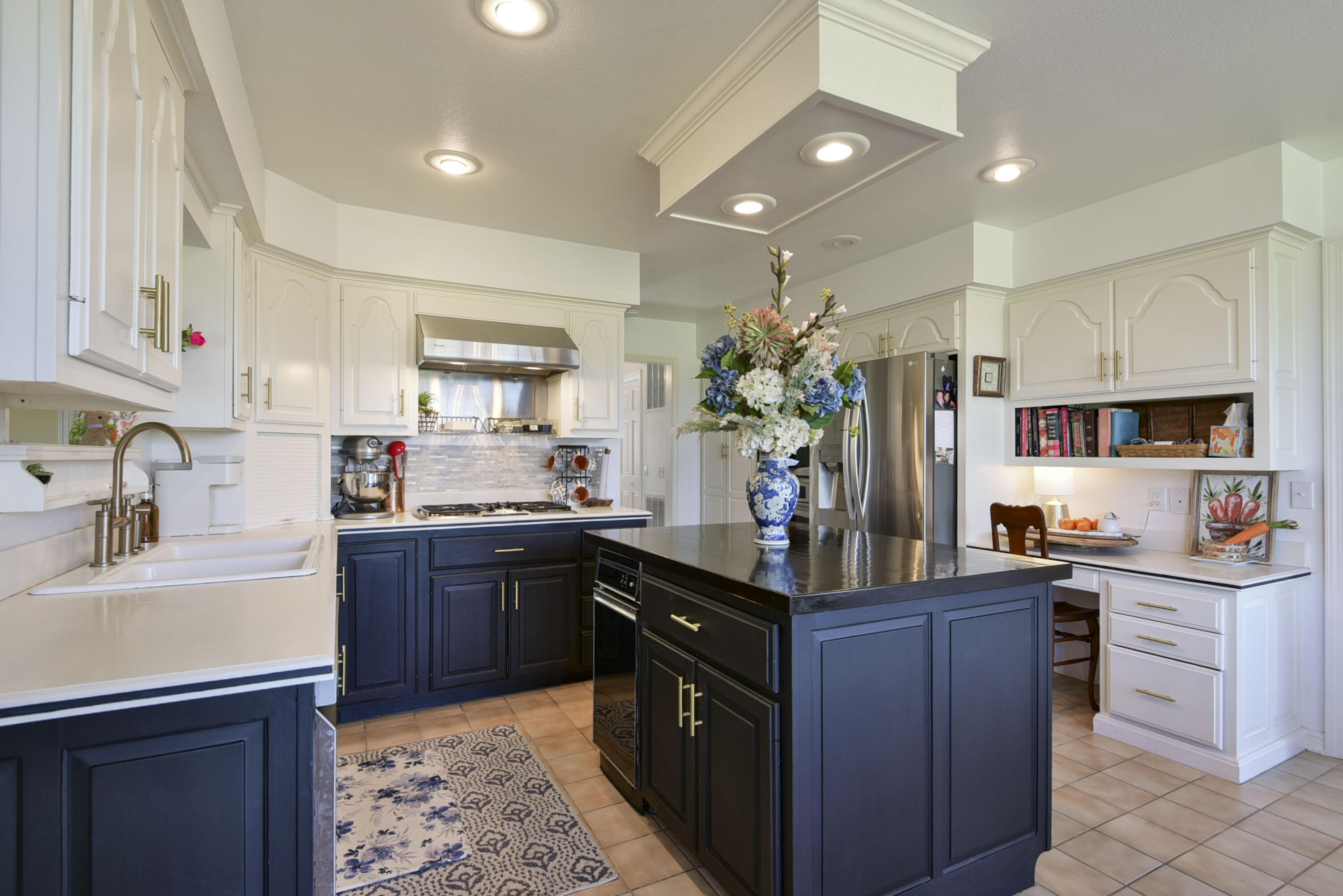 13660 Farm Road 1090 Property Photo 24