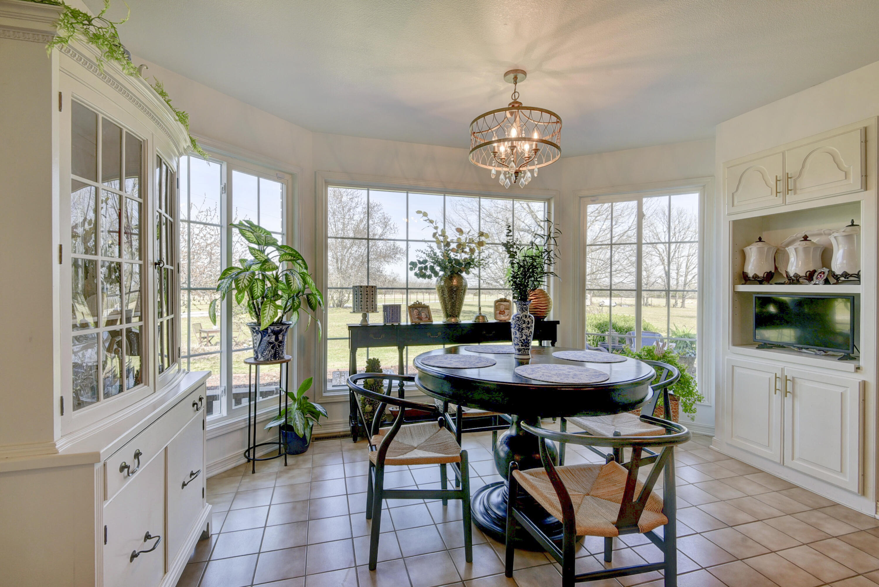 13660 Farm Road 1090 Property Photo 26