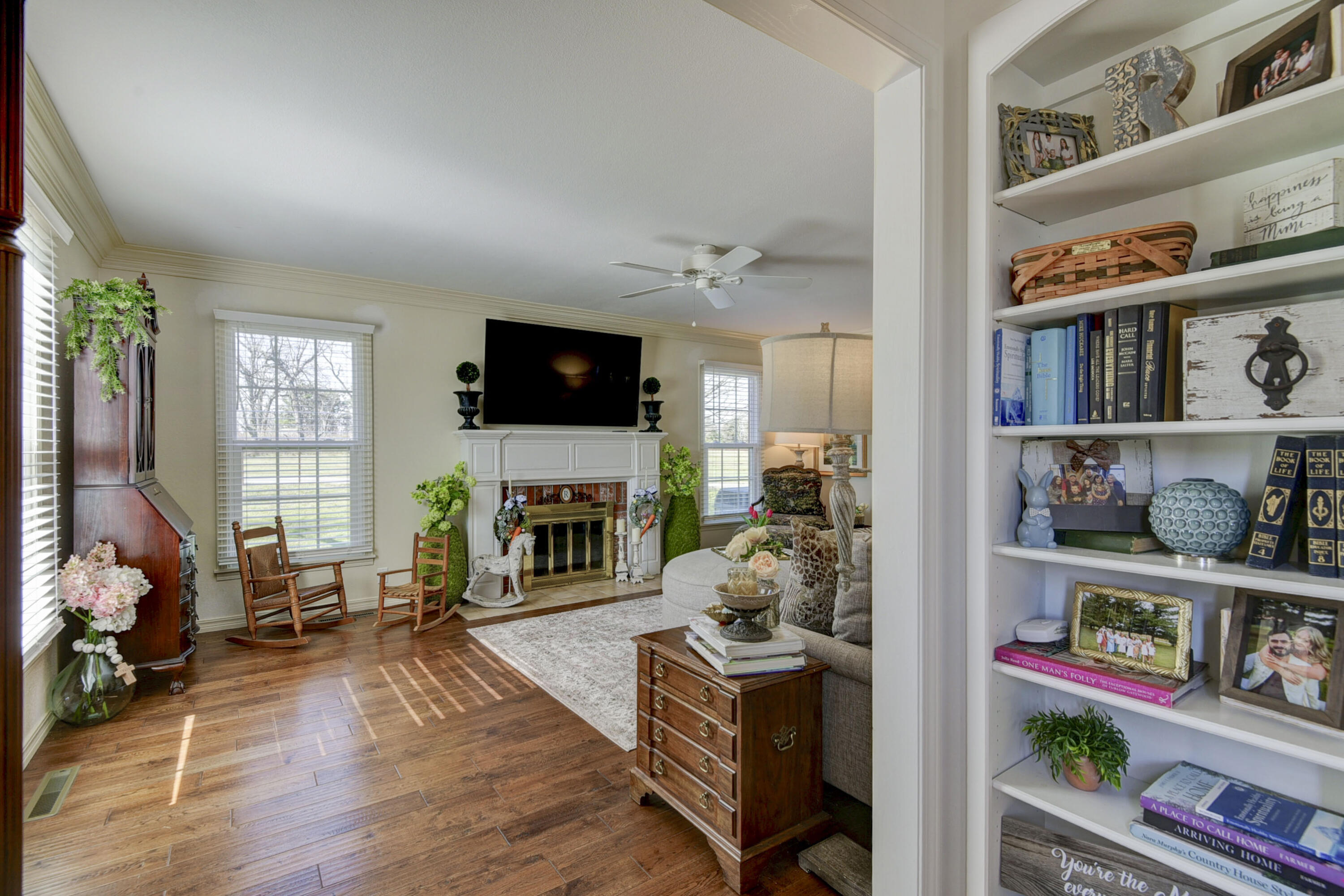 13660 Farm Road 1090 Property Photo 34