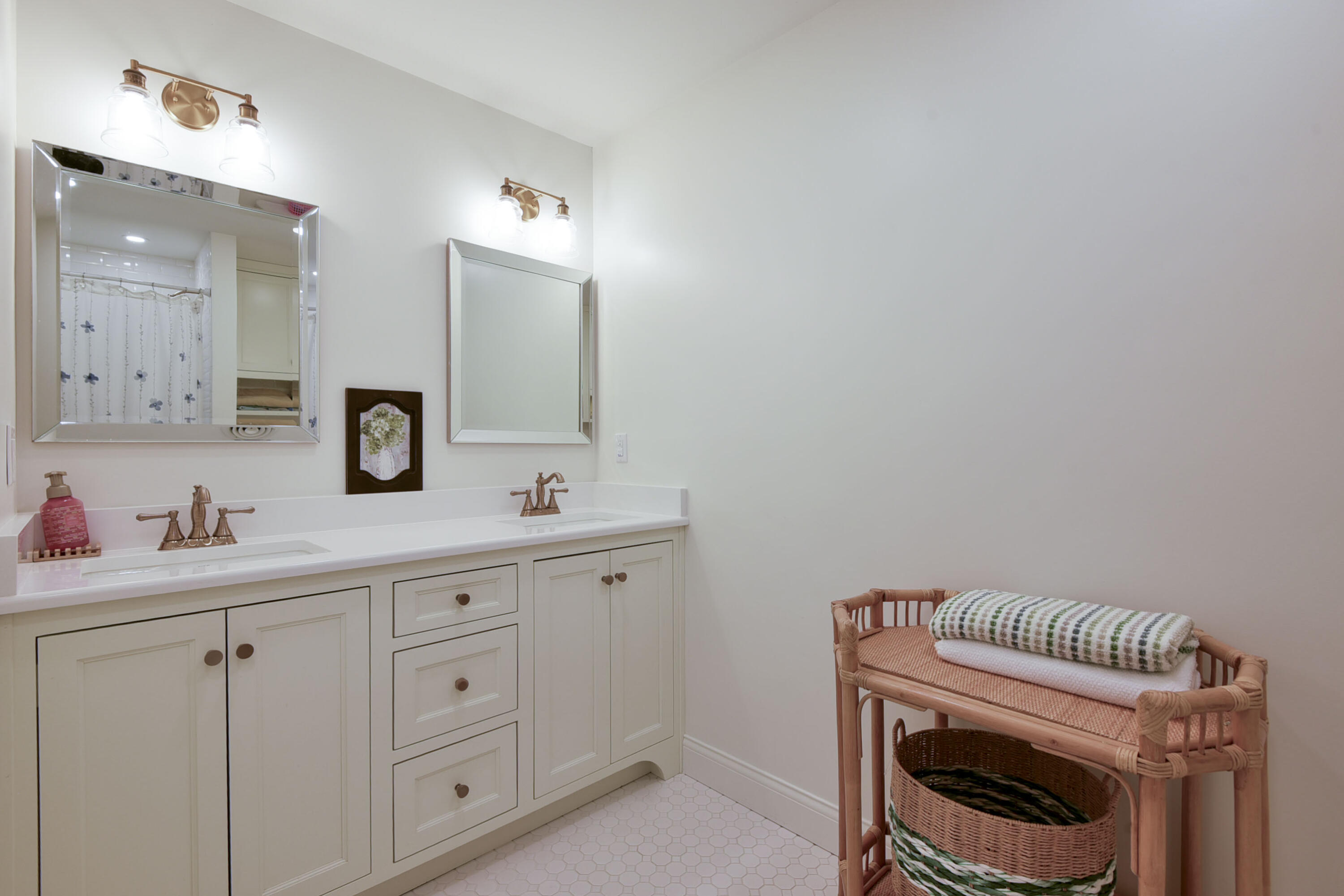 13660 Farm Road 1090 Property Photo 60