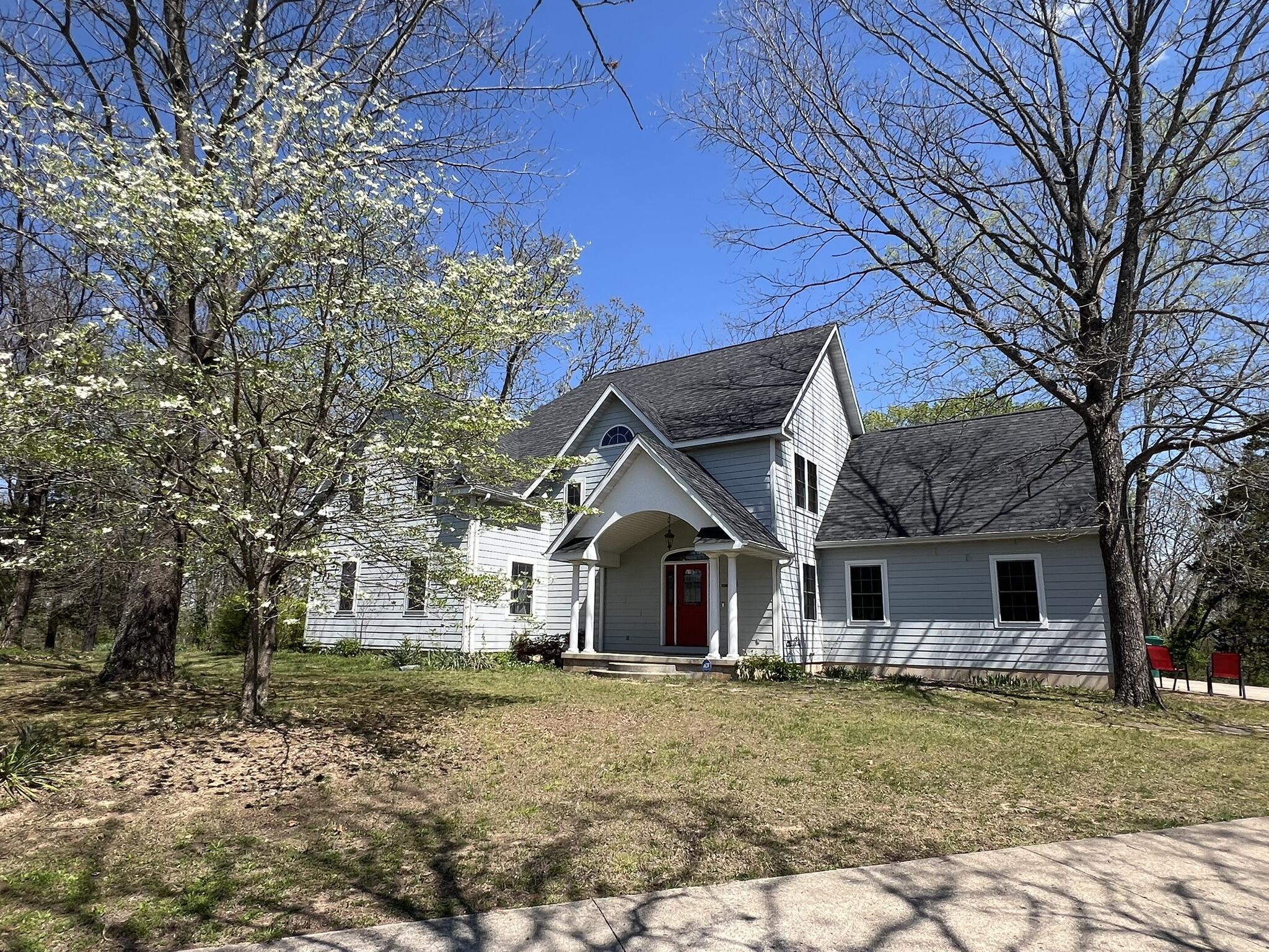 116 Clingan Avenue Property Photo 1
