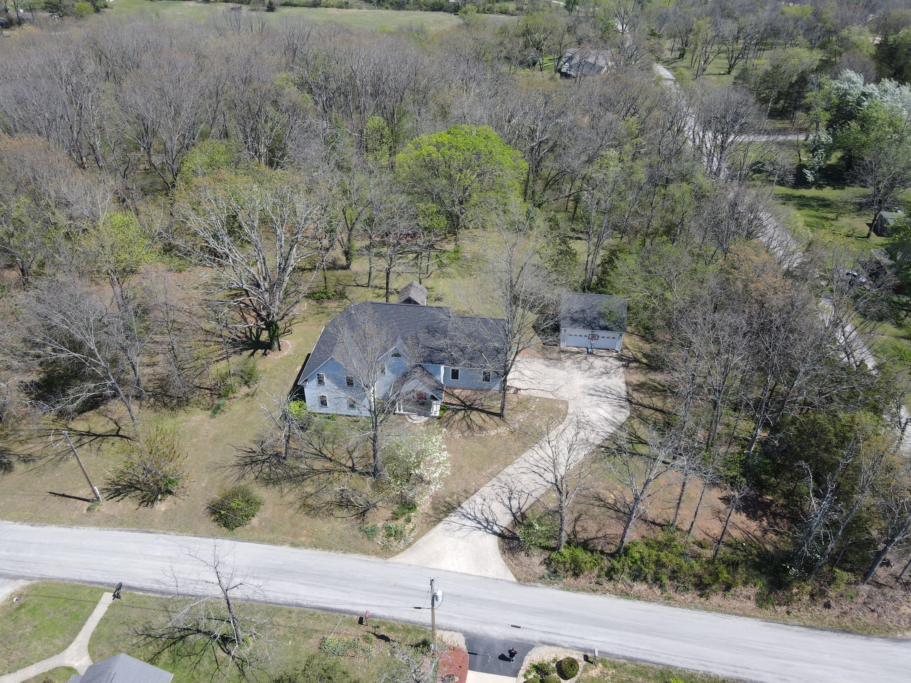 116 Clingan Avenue Property Photo 3